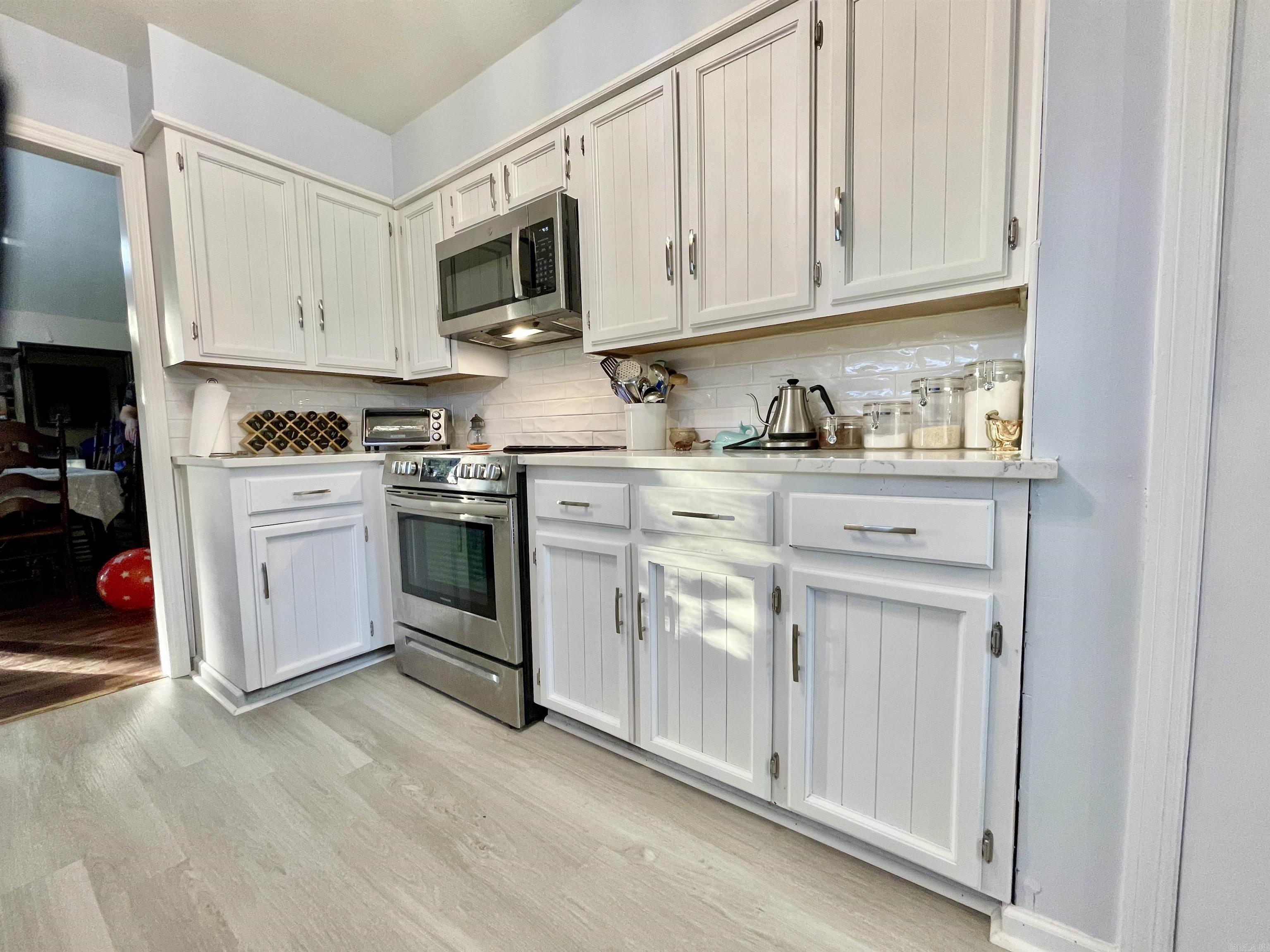 LEISUREWOOD ADDN TO MAUMELLE NEW - Residential