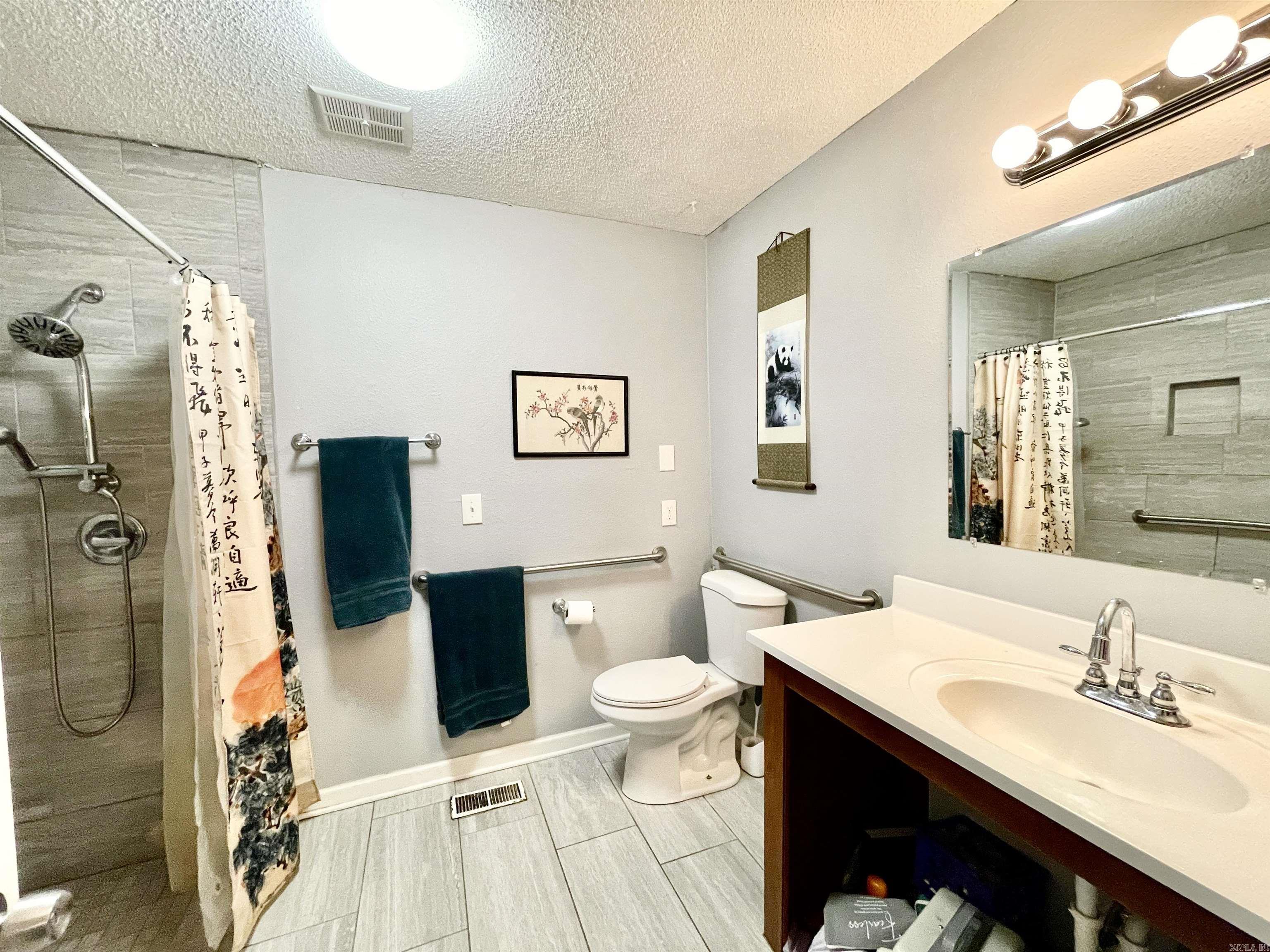 LEISUREWOOD ADDN TO MAUMELLE NEW - Residential