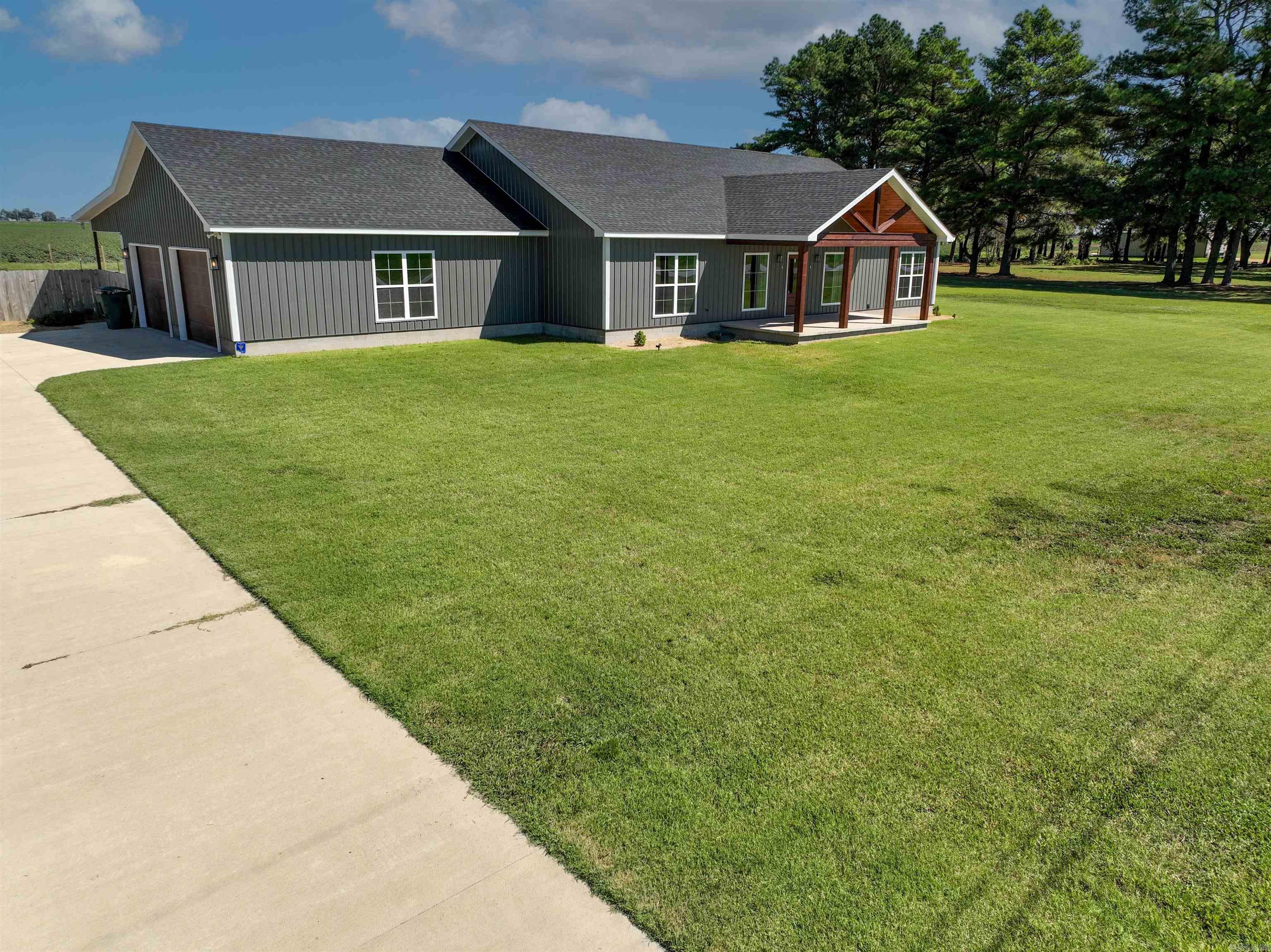 Metes & Bounds - Residential