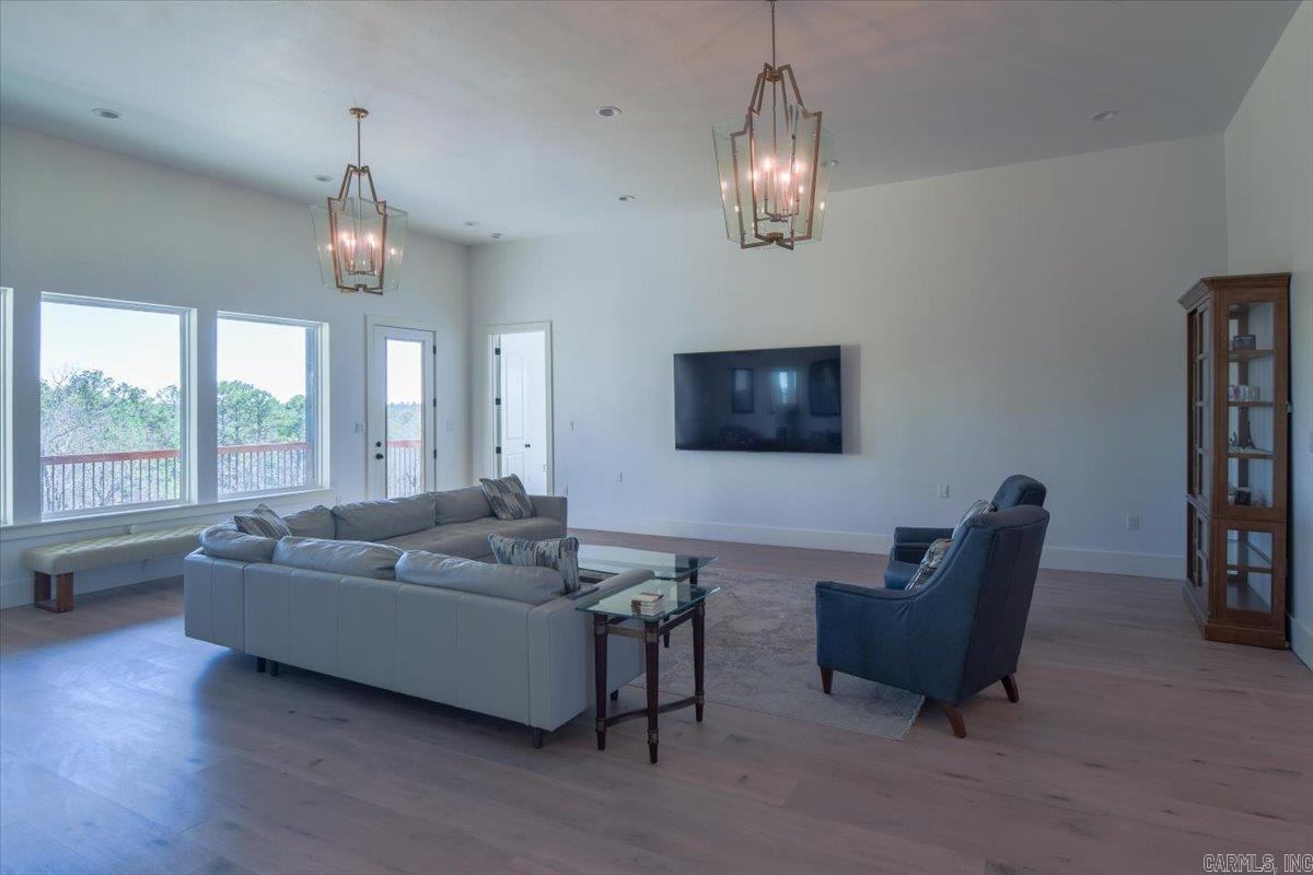 WESTCLIFFE - Residential