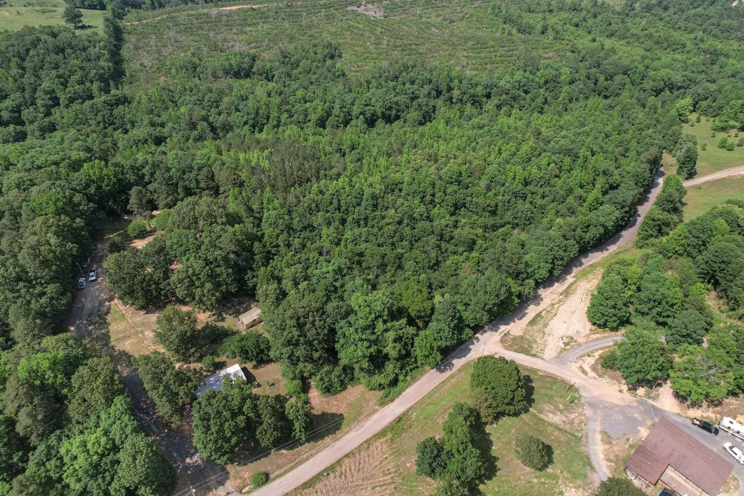 Wickes 19-5-31 - Land