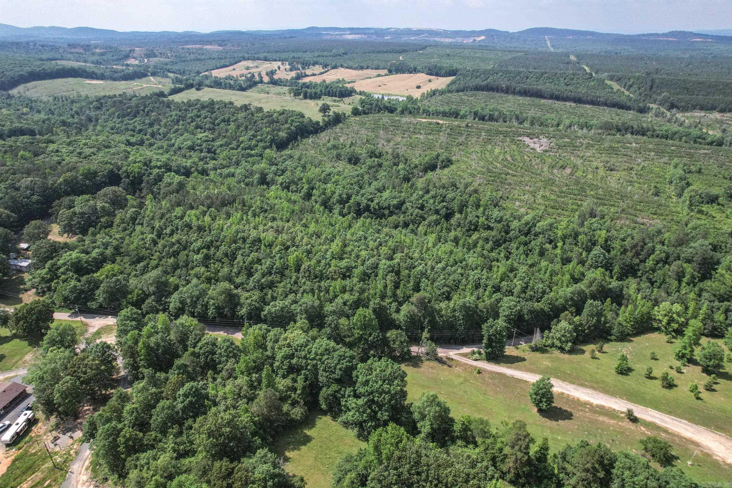 Wickes 19-5-31 - Land