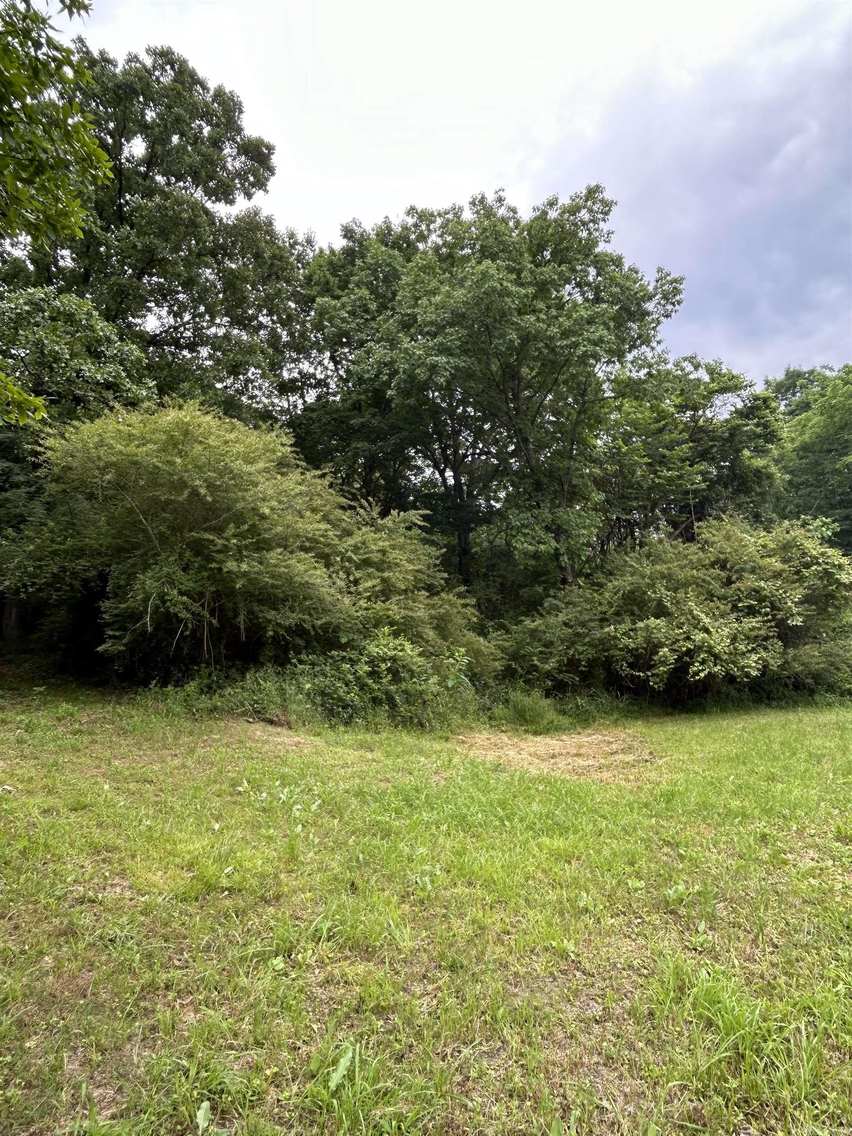 Wickes 19-5-31 - Land