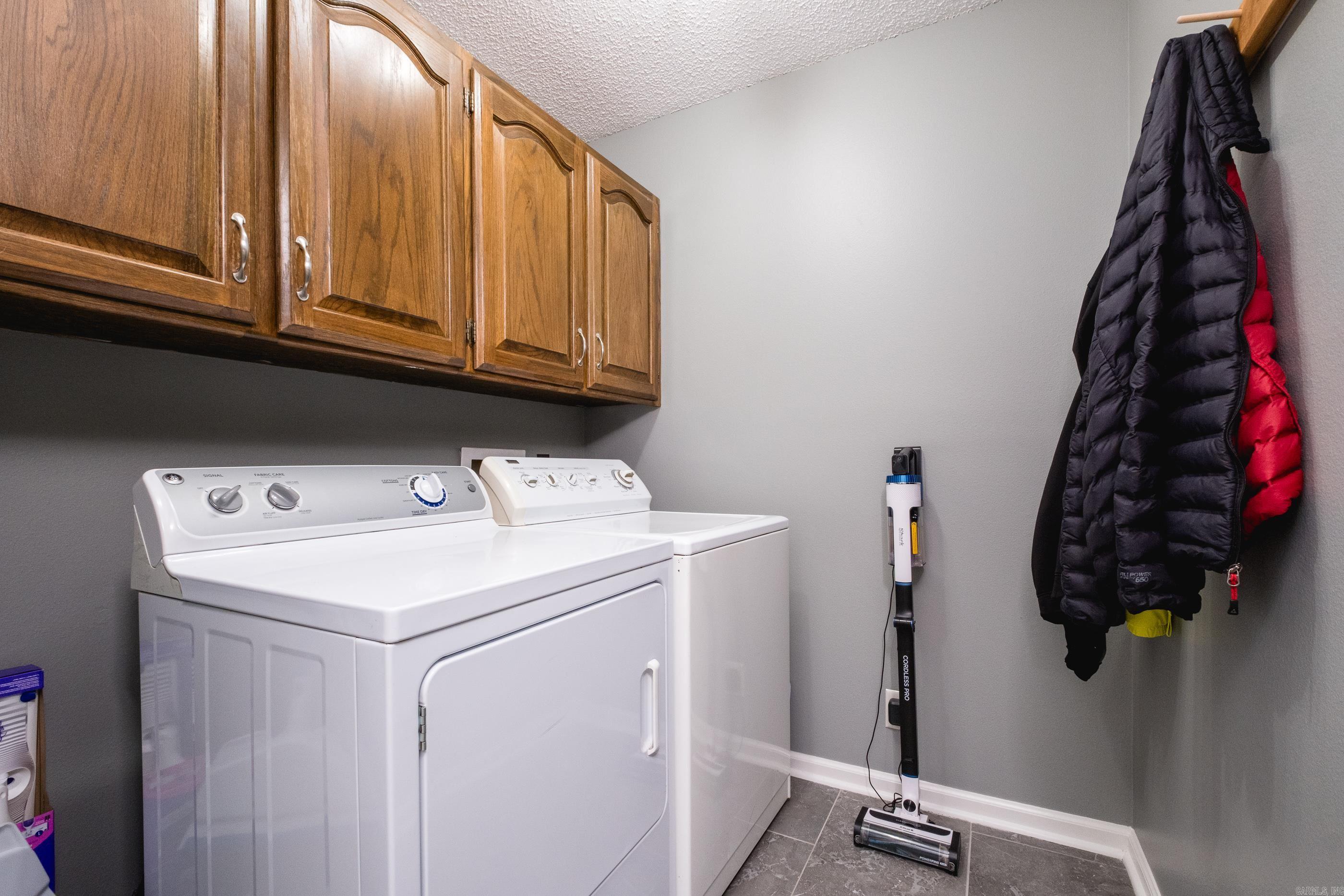 EDGEWATER ADDN - Residential