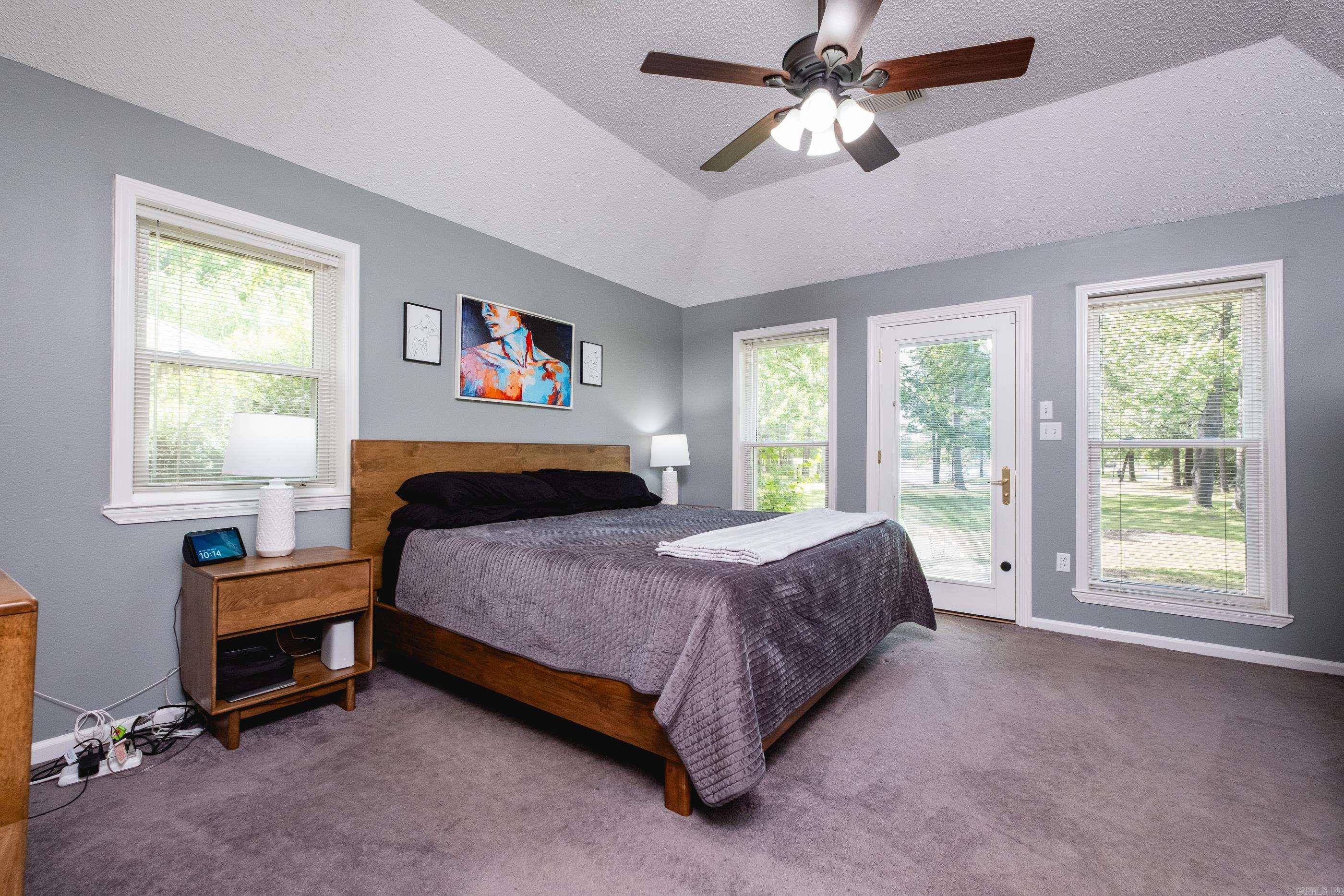 EDGEWATER ADDN - Residential