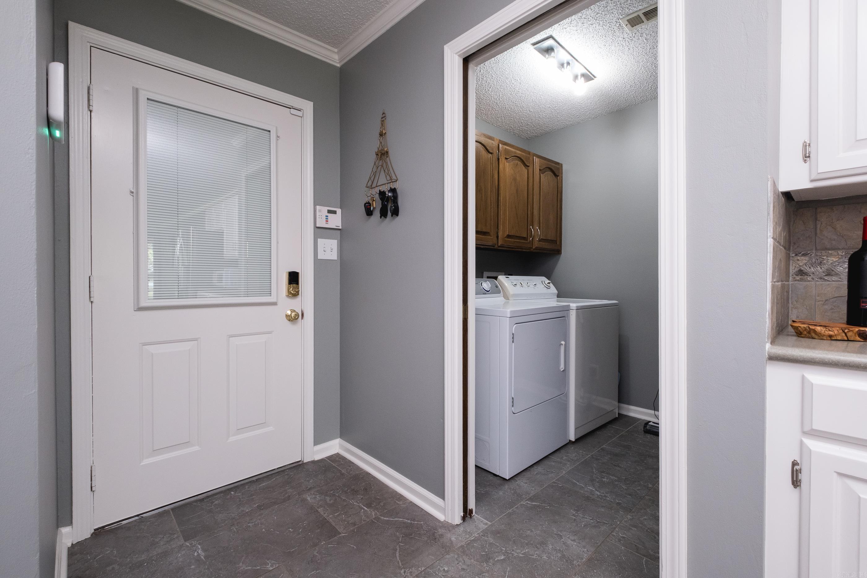 EDGEWATER ADDN - Residential