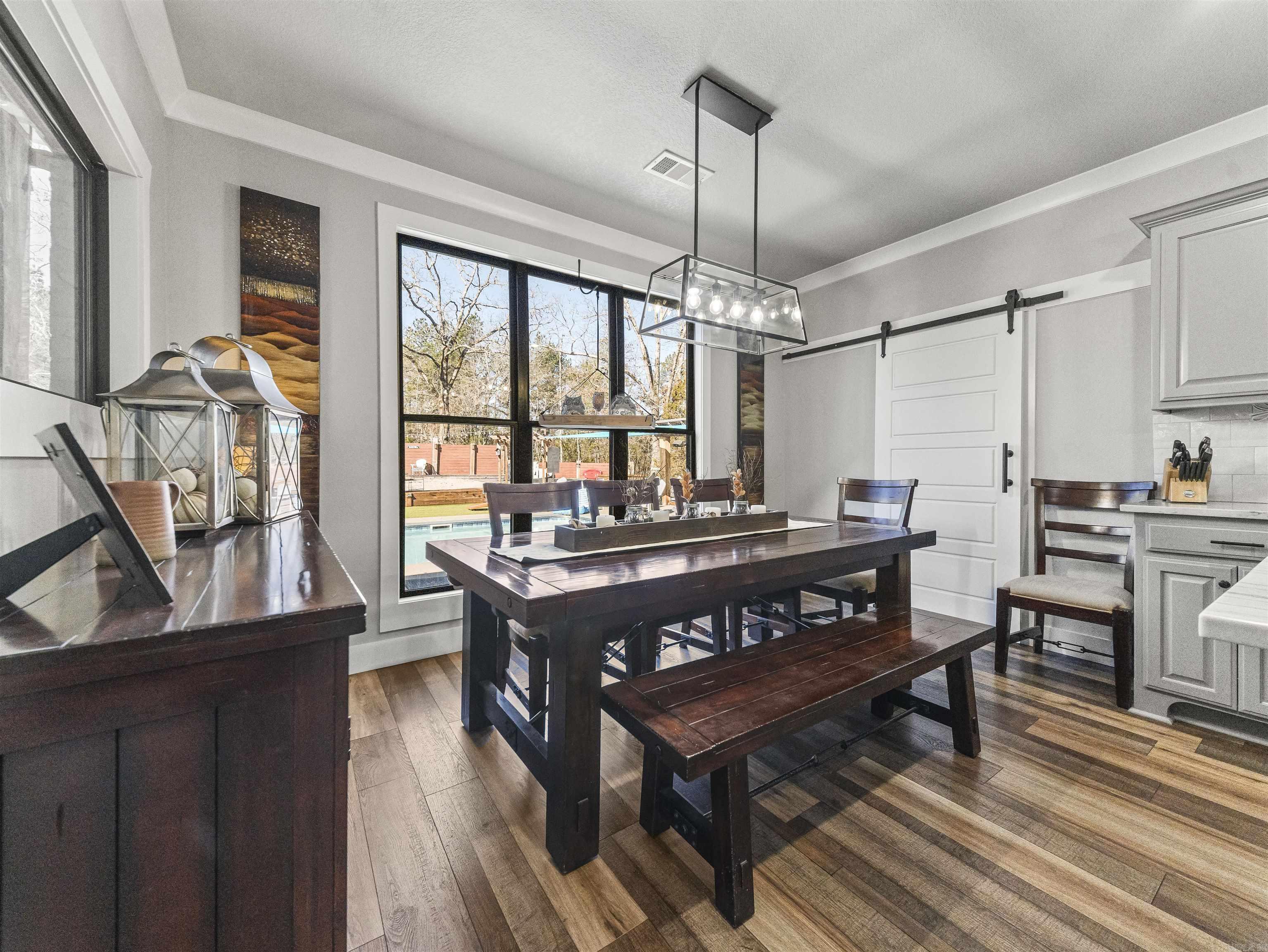 Lake Hamilton-Outside - Residential