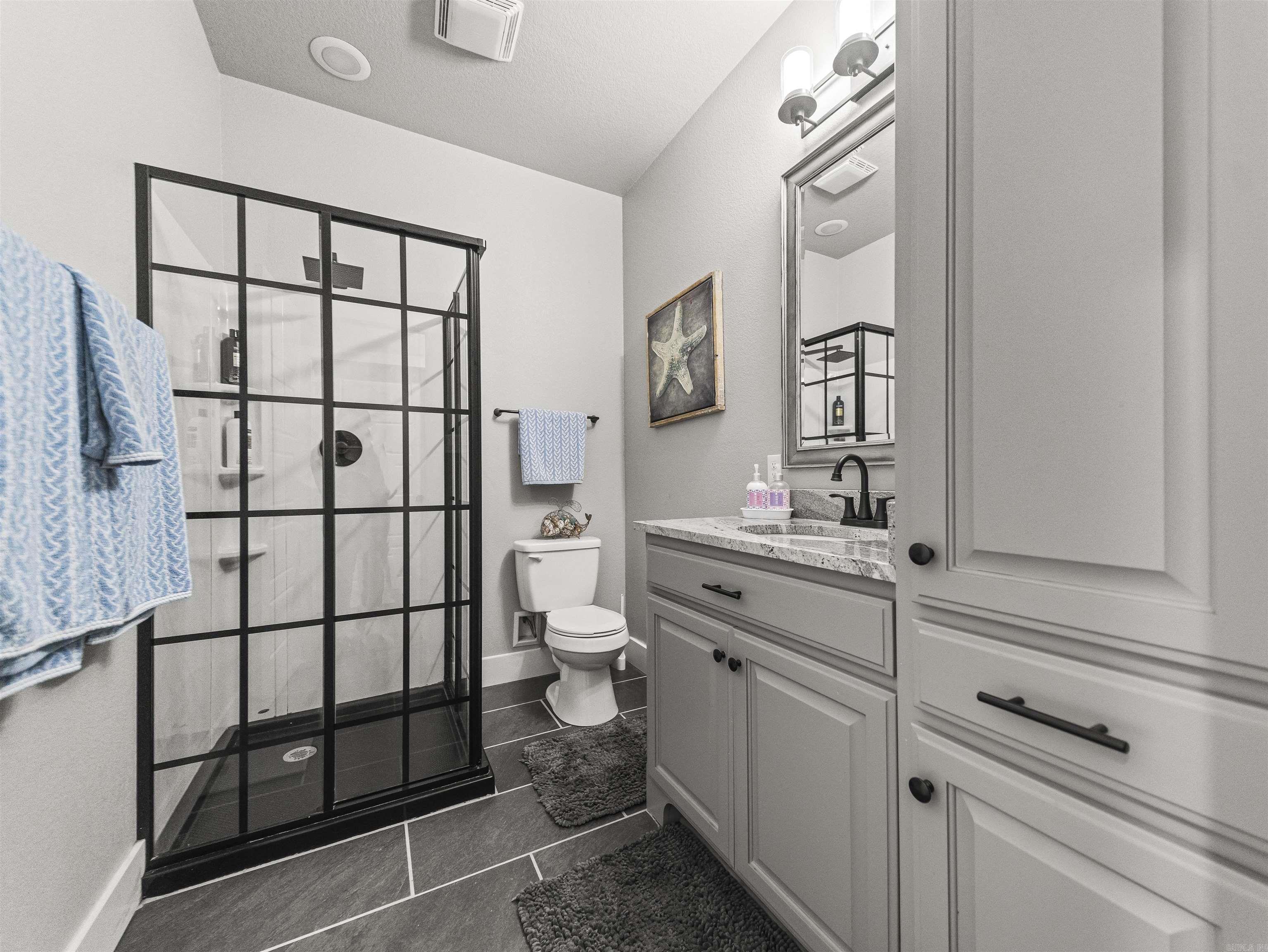 Lake Hamilton-Outside - Residential