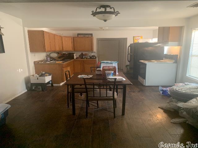 BARROW JOHN - Residential