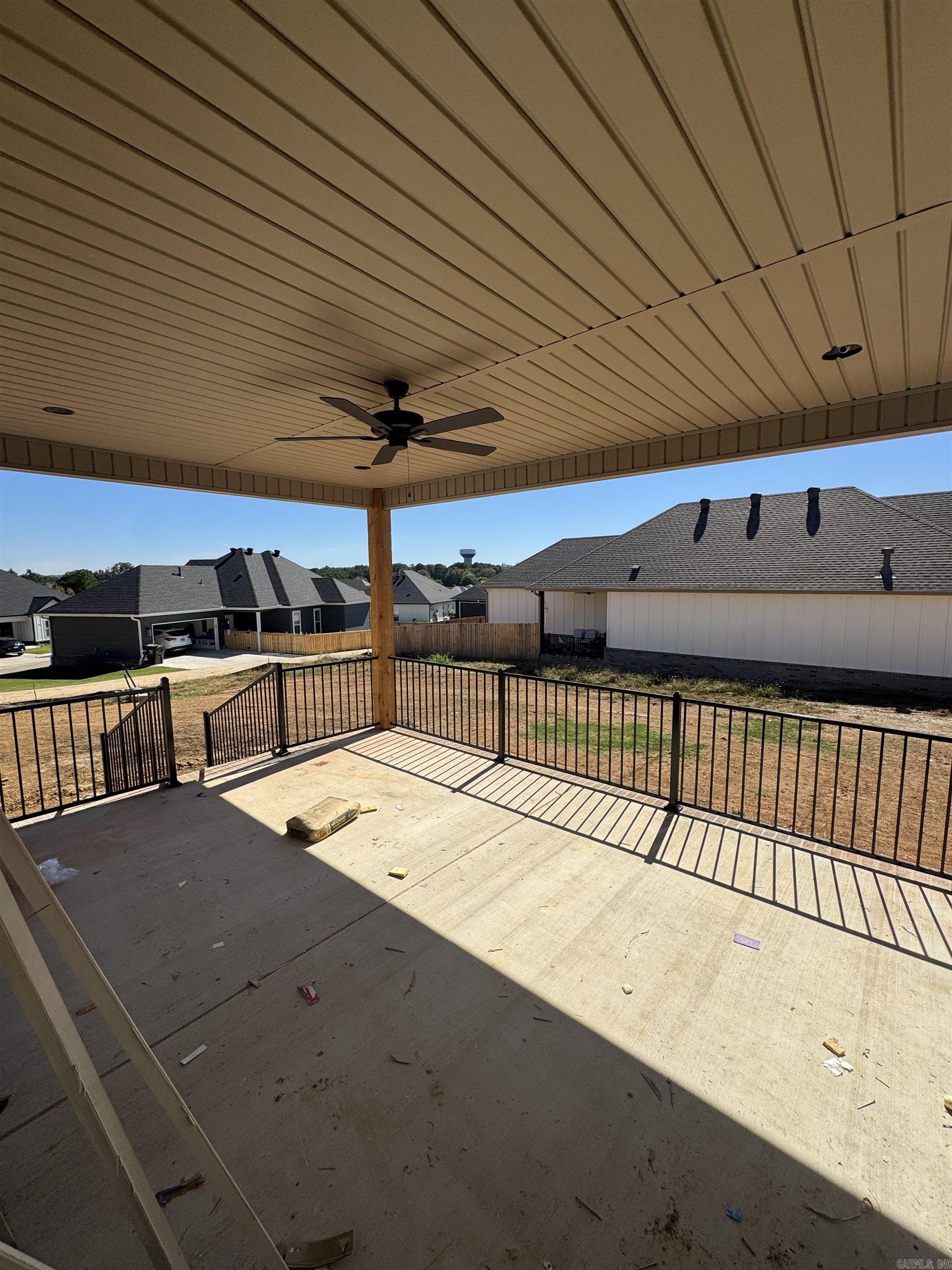 MIDTOWN BRYANT - Residential