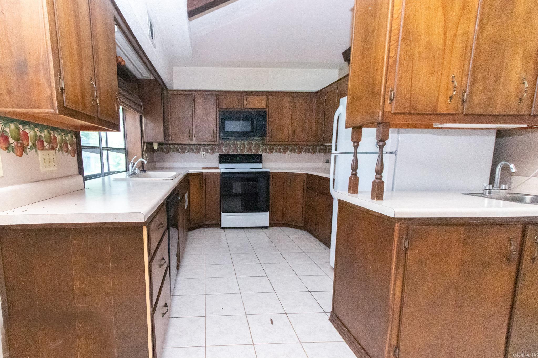 Marlo Acres 6th - Residential