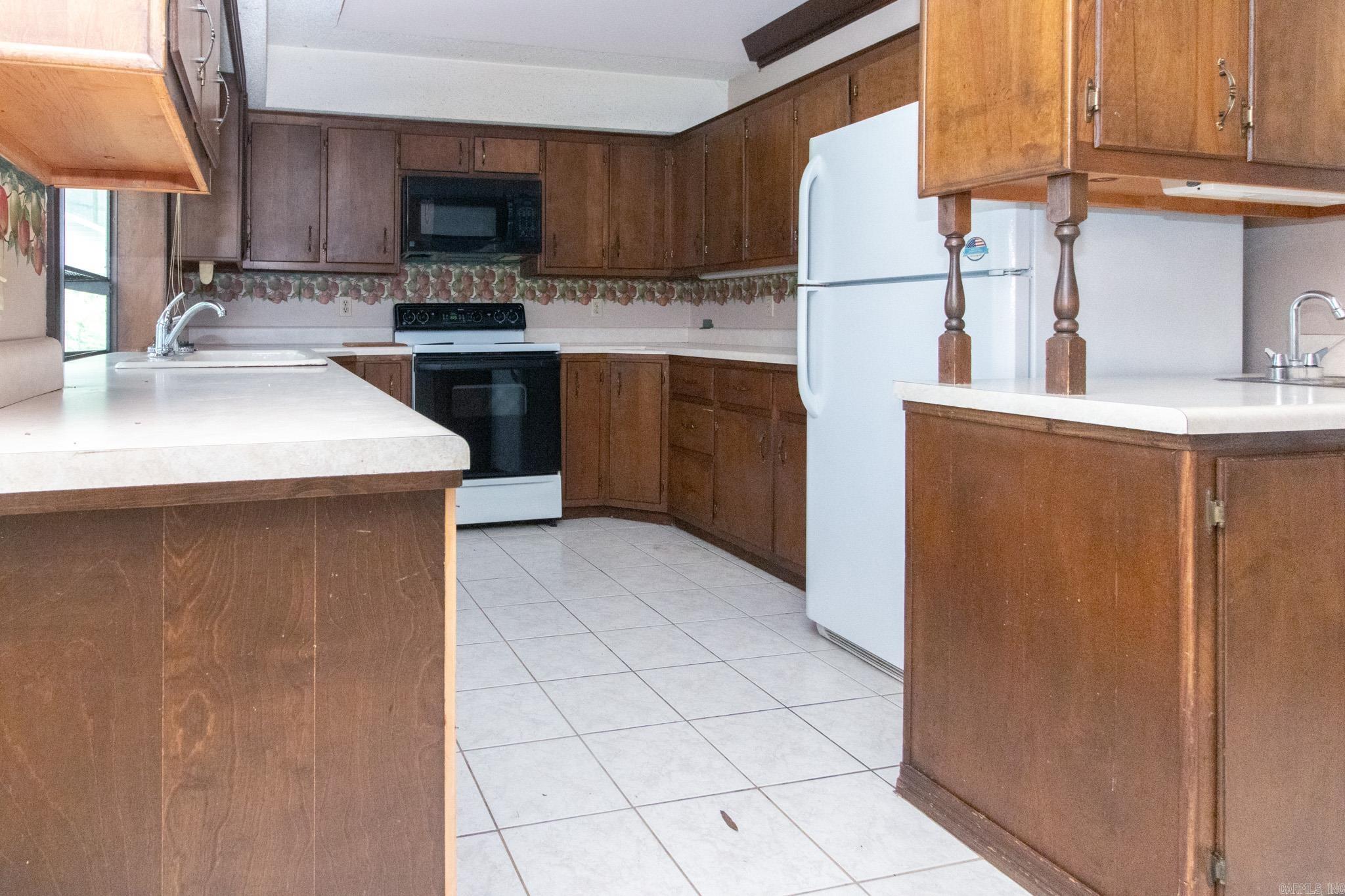 Marlo Acres 6th - Residential