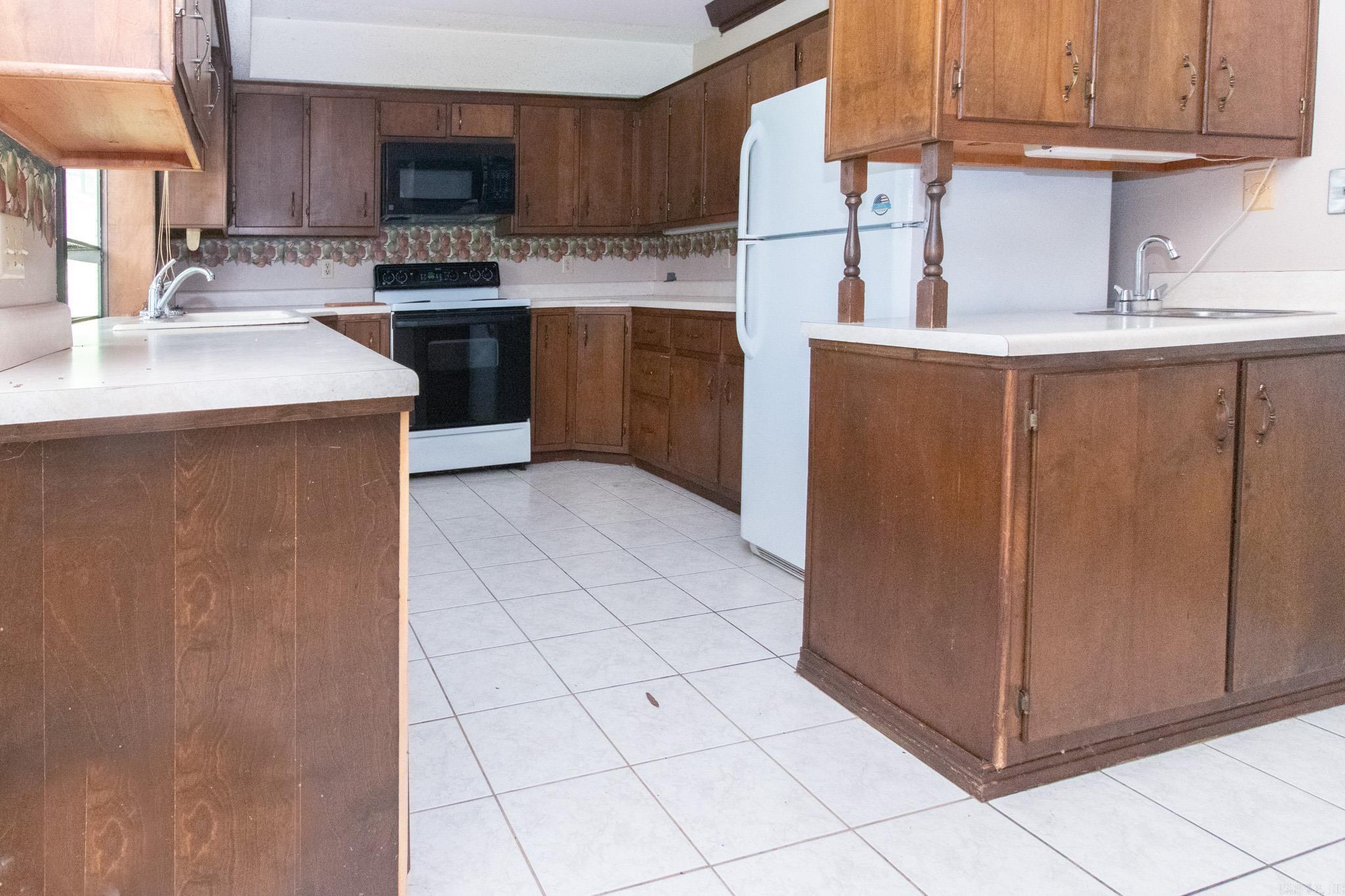 Marlo Acres 6th - Residential