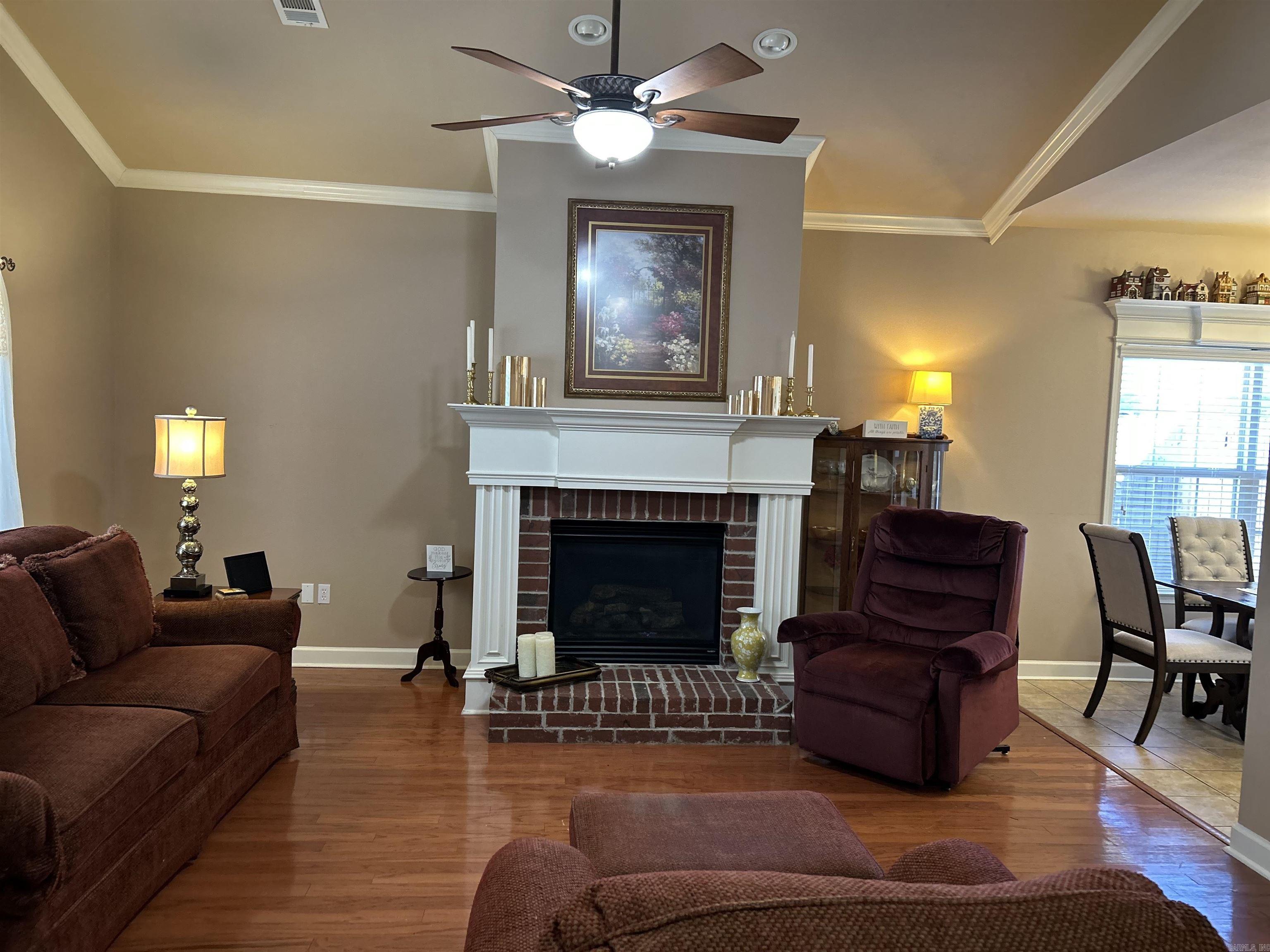 SUNSET GARDENS - Residential