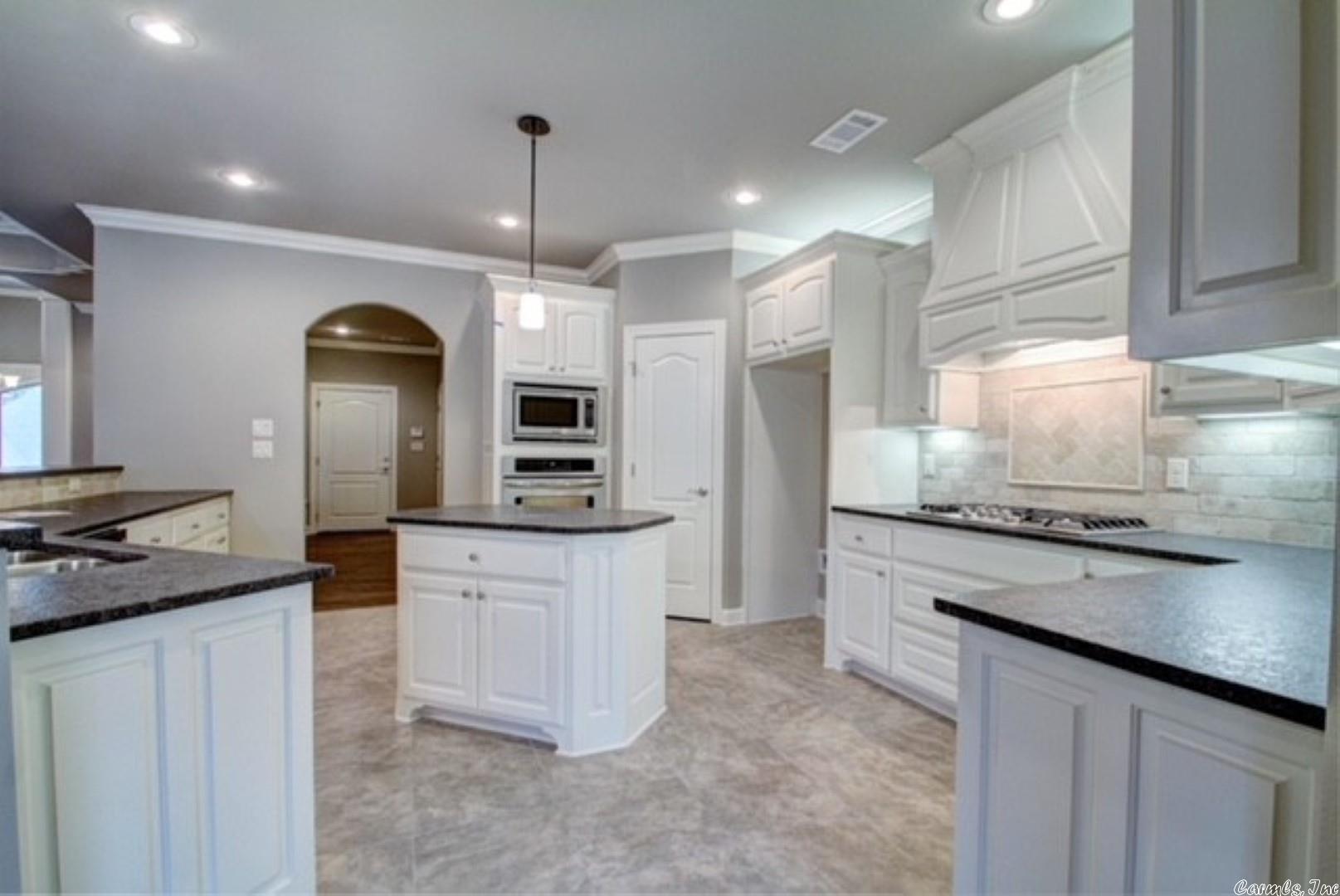 CHENAL VALLEY "MIRAMAR PLACE" - Residential Lease