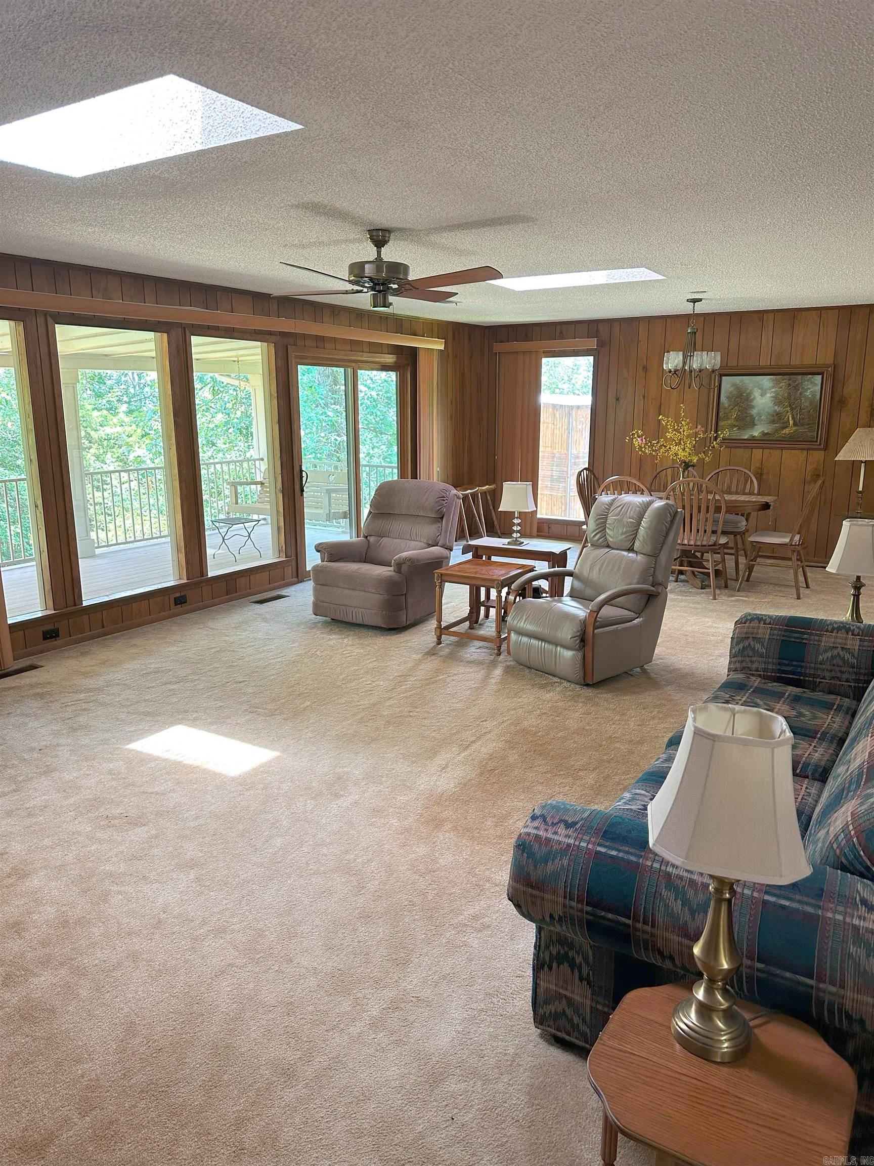 WEEKIWACHEE - LAKE - Residential