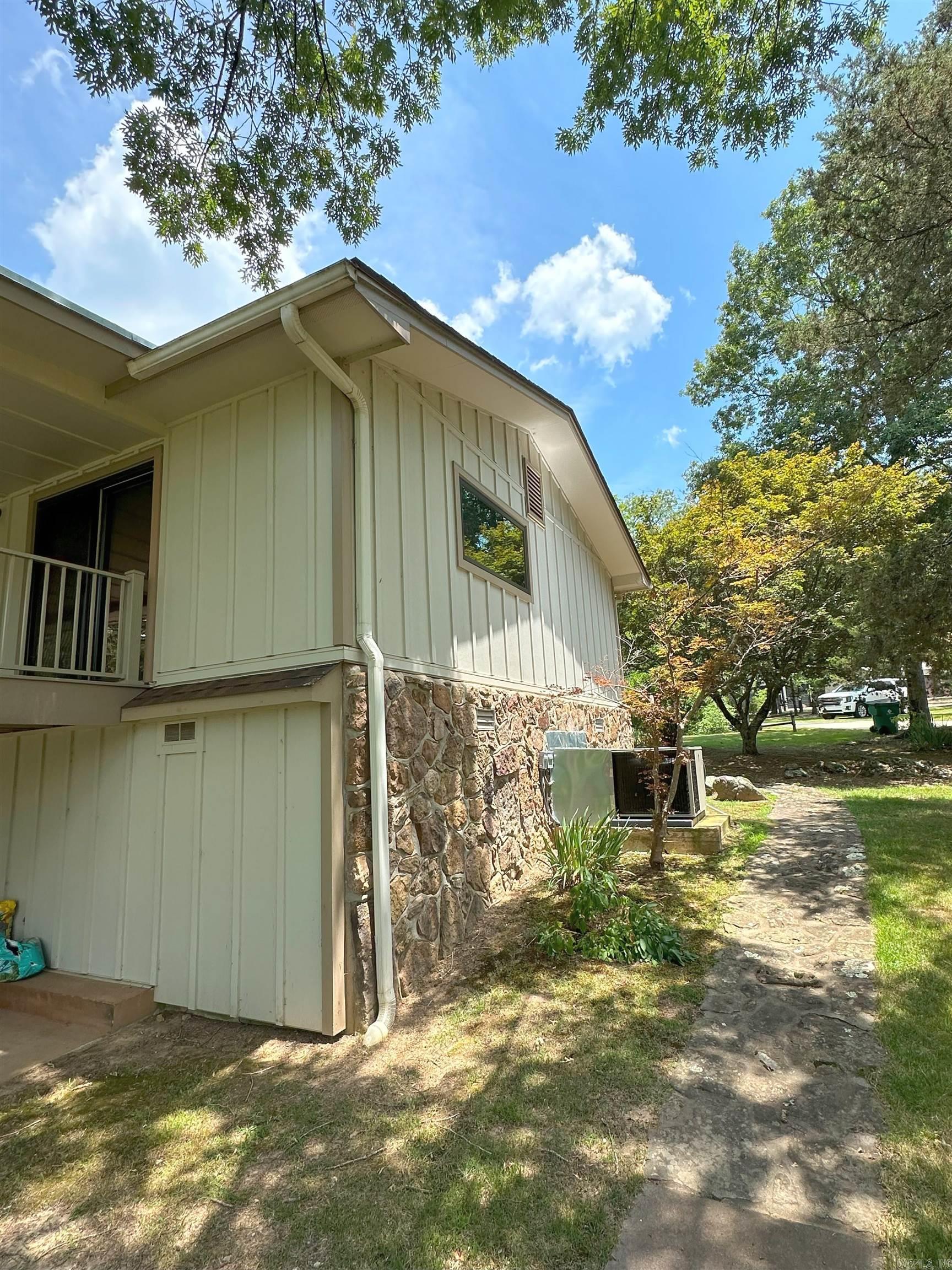 WEEKIWACHEE - LAKE - Residential