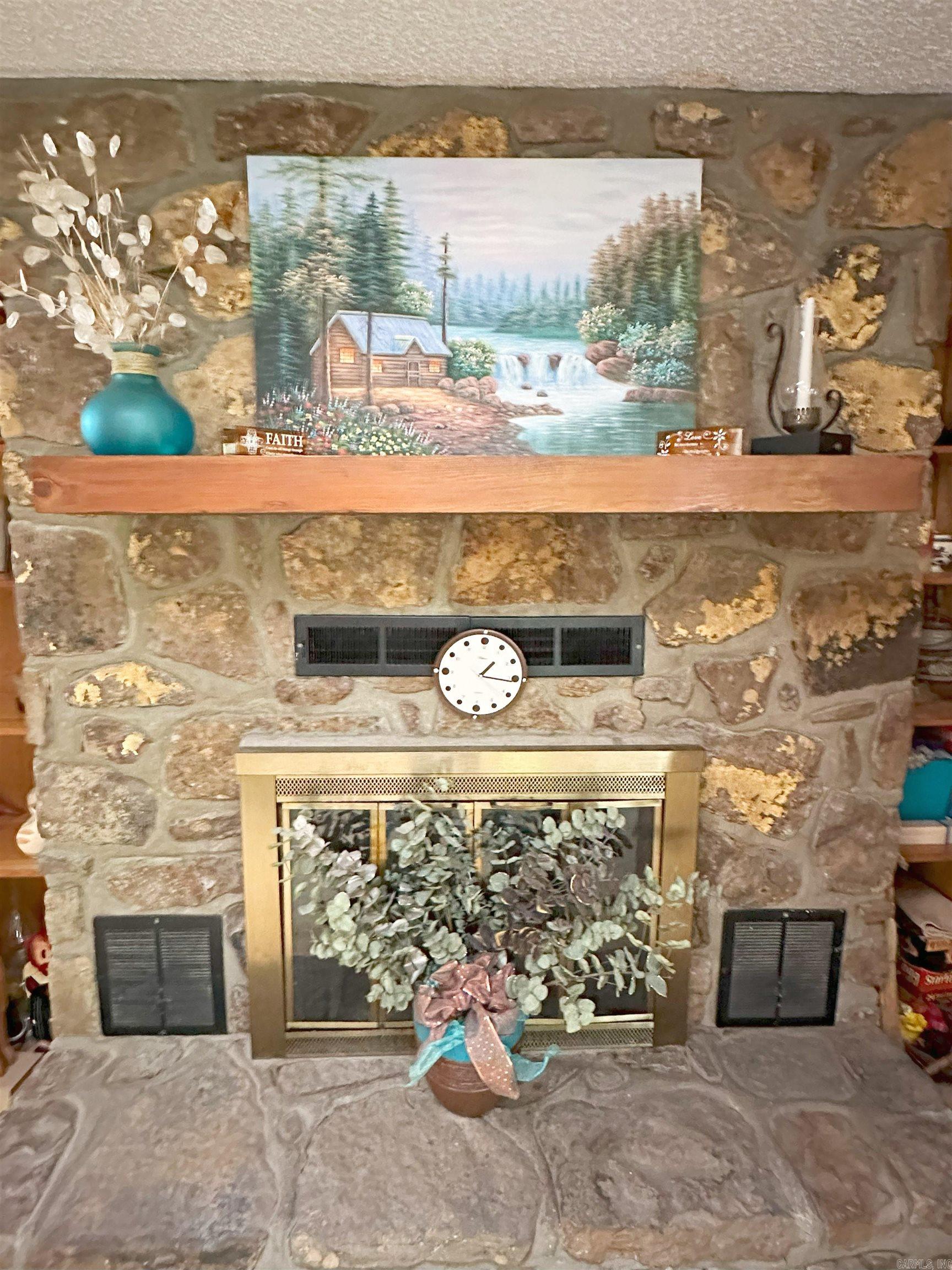 WEEKIWACHEE - LAKE - Residential