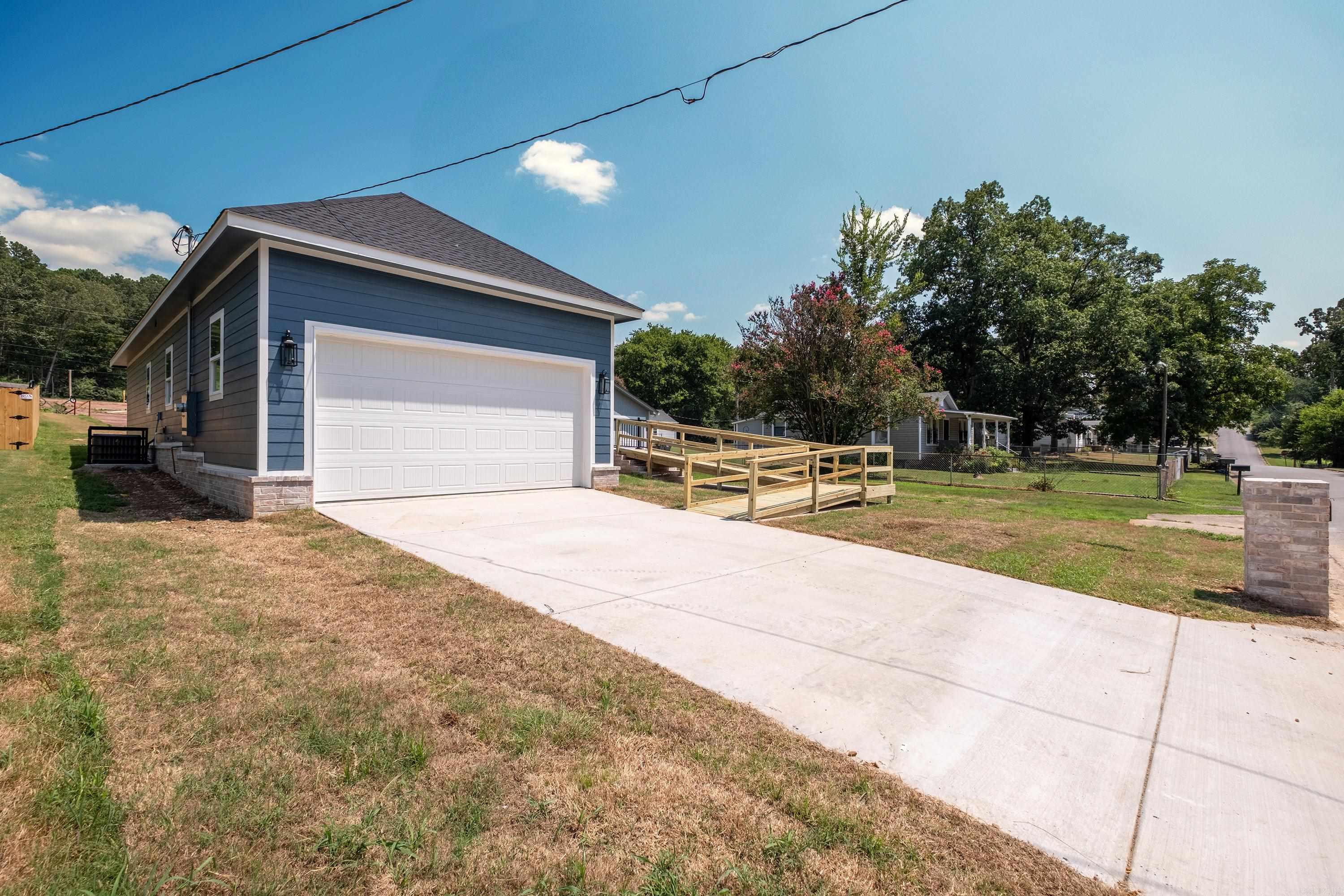 EUCLID PLACE - Residential