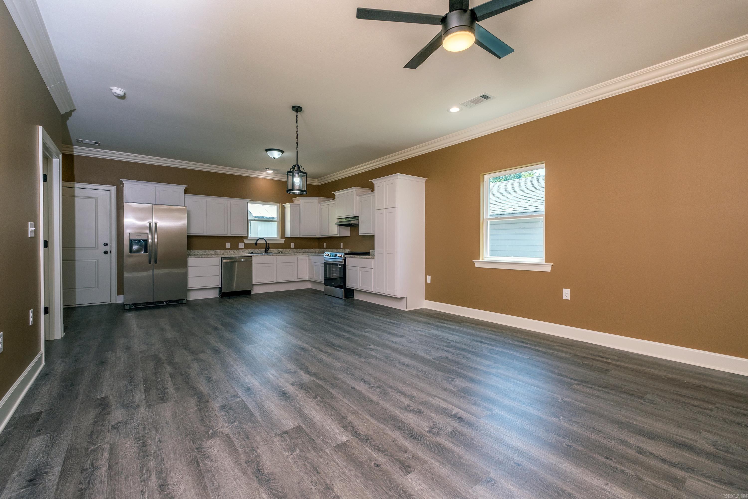 EUCLID PLACE - Residential