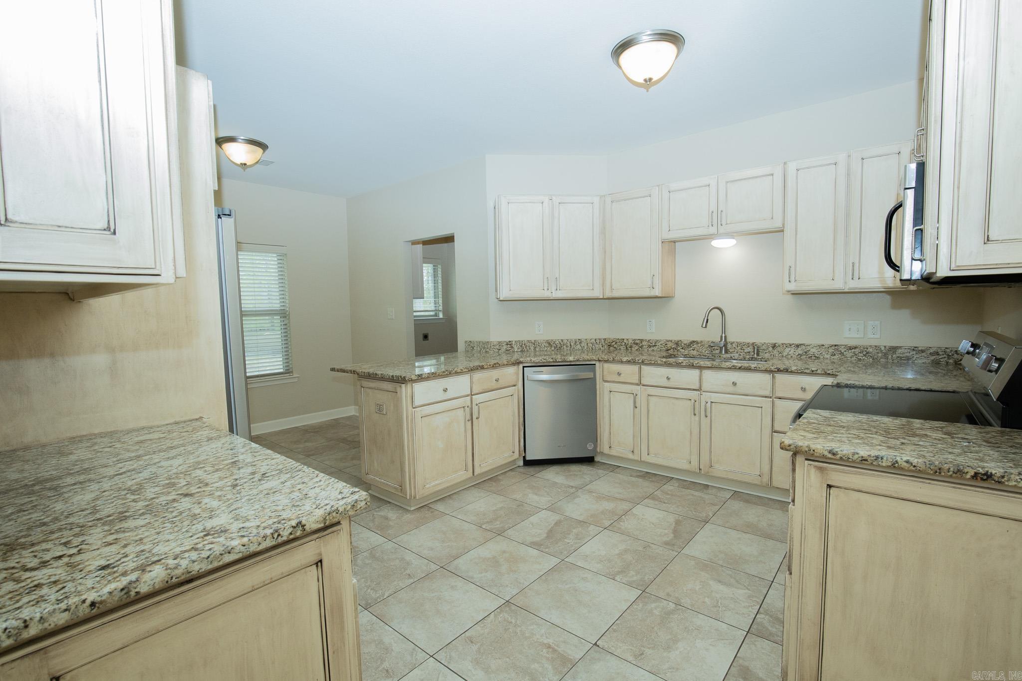 Whispering Oak - Residential