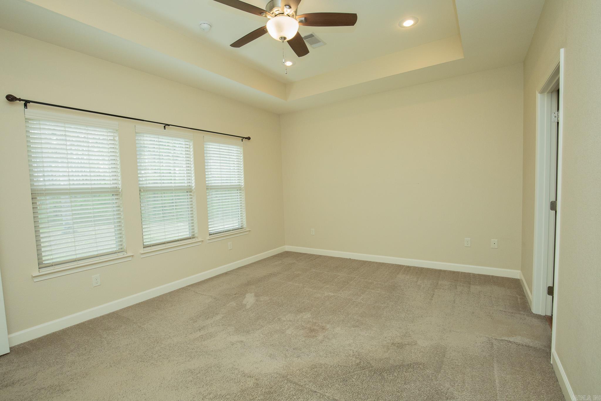 Whispering Oak - Residential