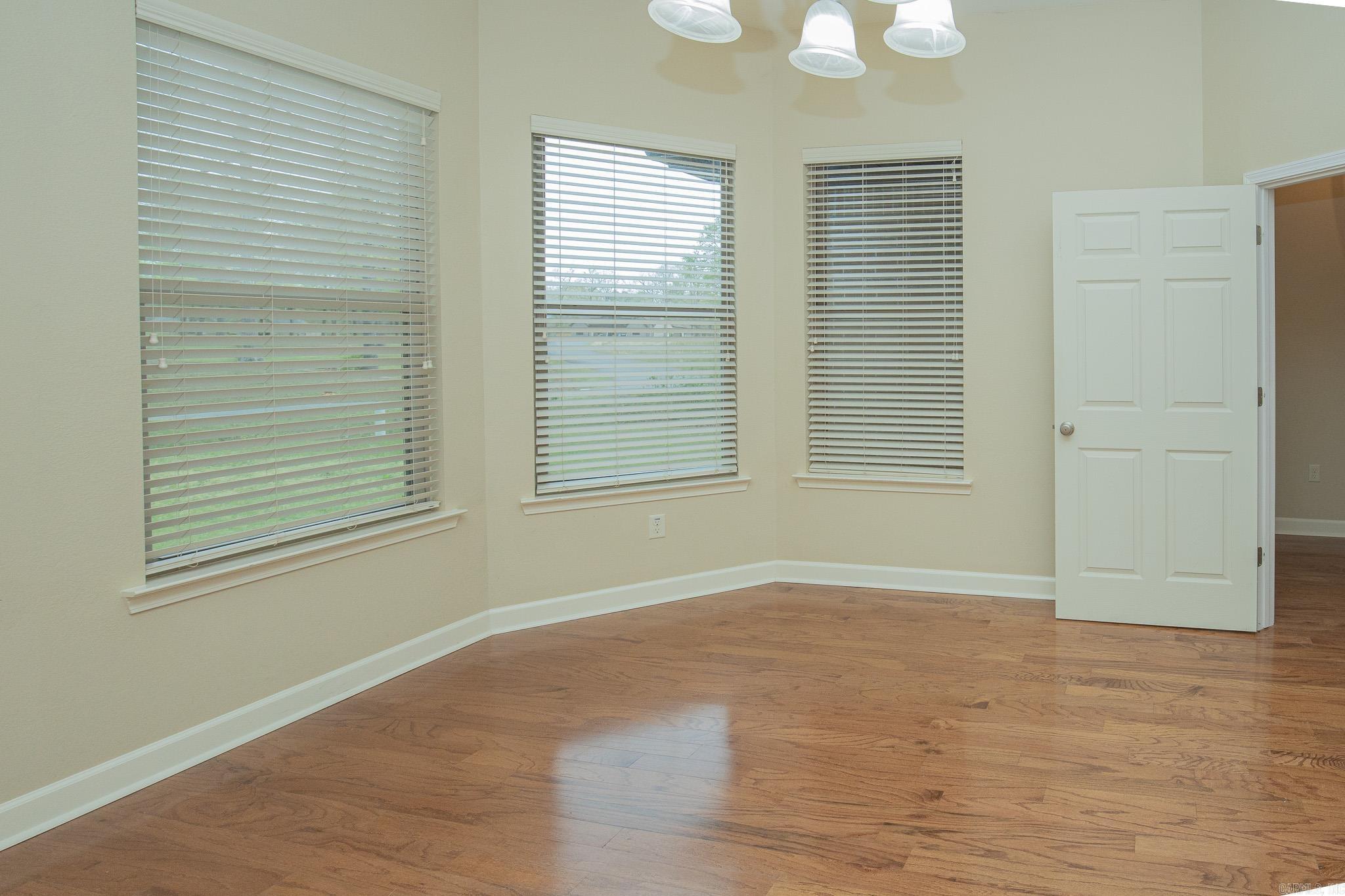 Whispering Oak - Residential