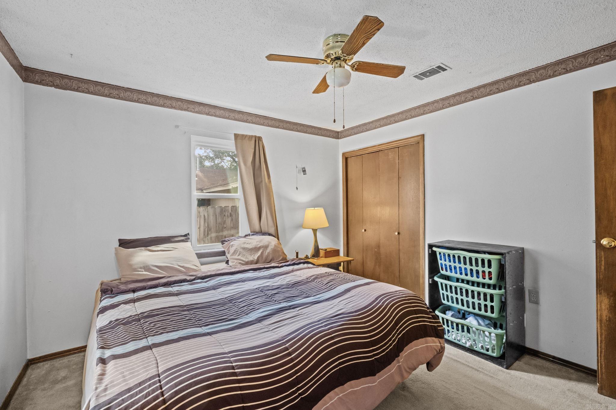 KELLOGG LAKE EST - Residential