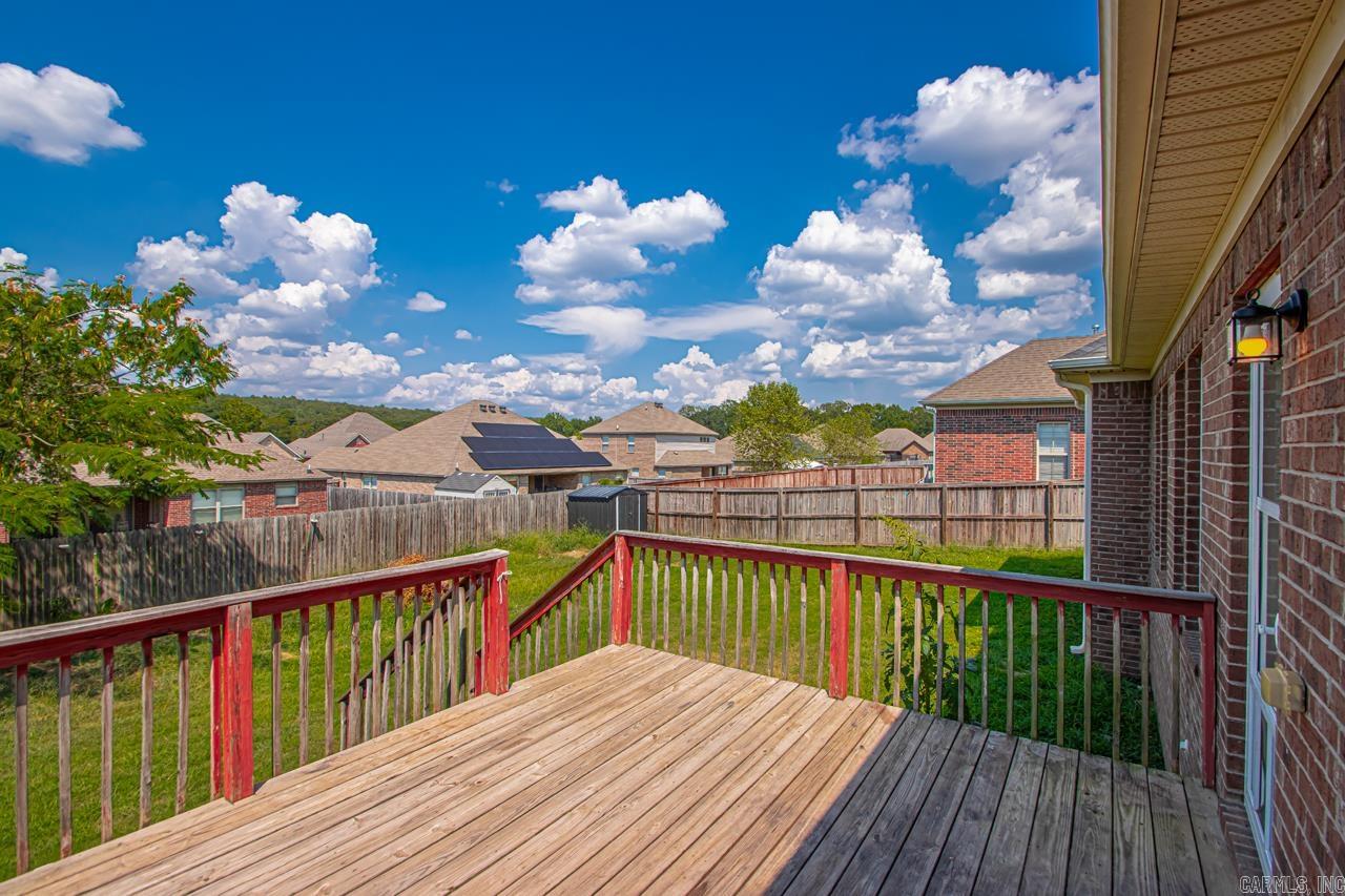 NORTH HILLS - Residential