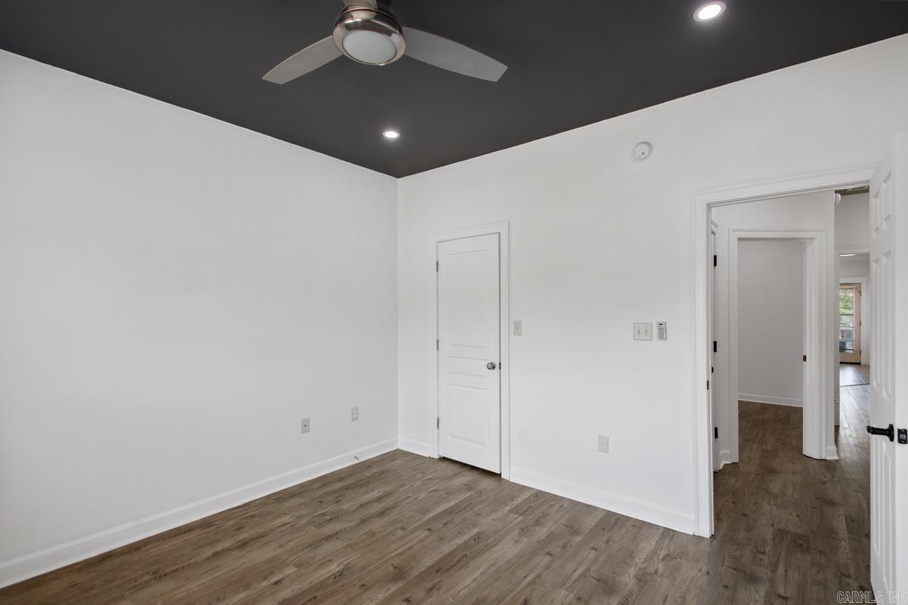 NORTH HILLS - Residential