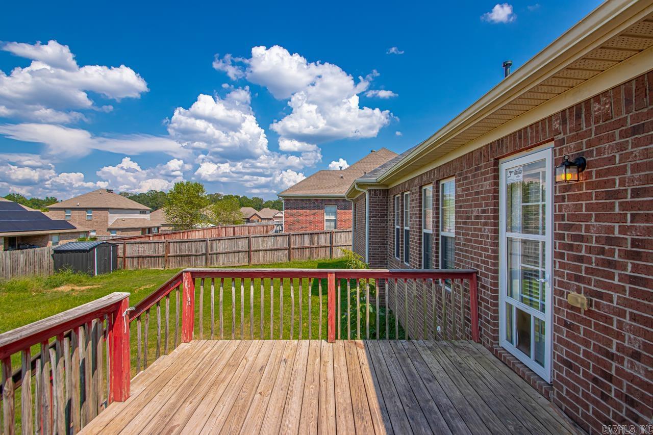 NORTH HILLS - Residential