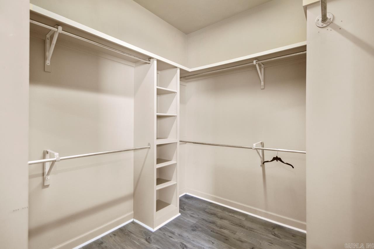 NORTH HILLS - Residential