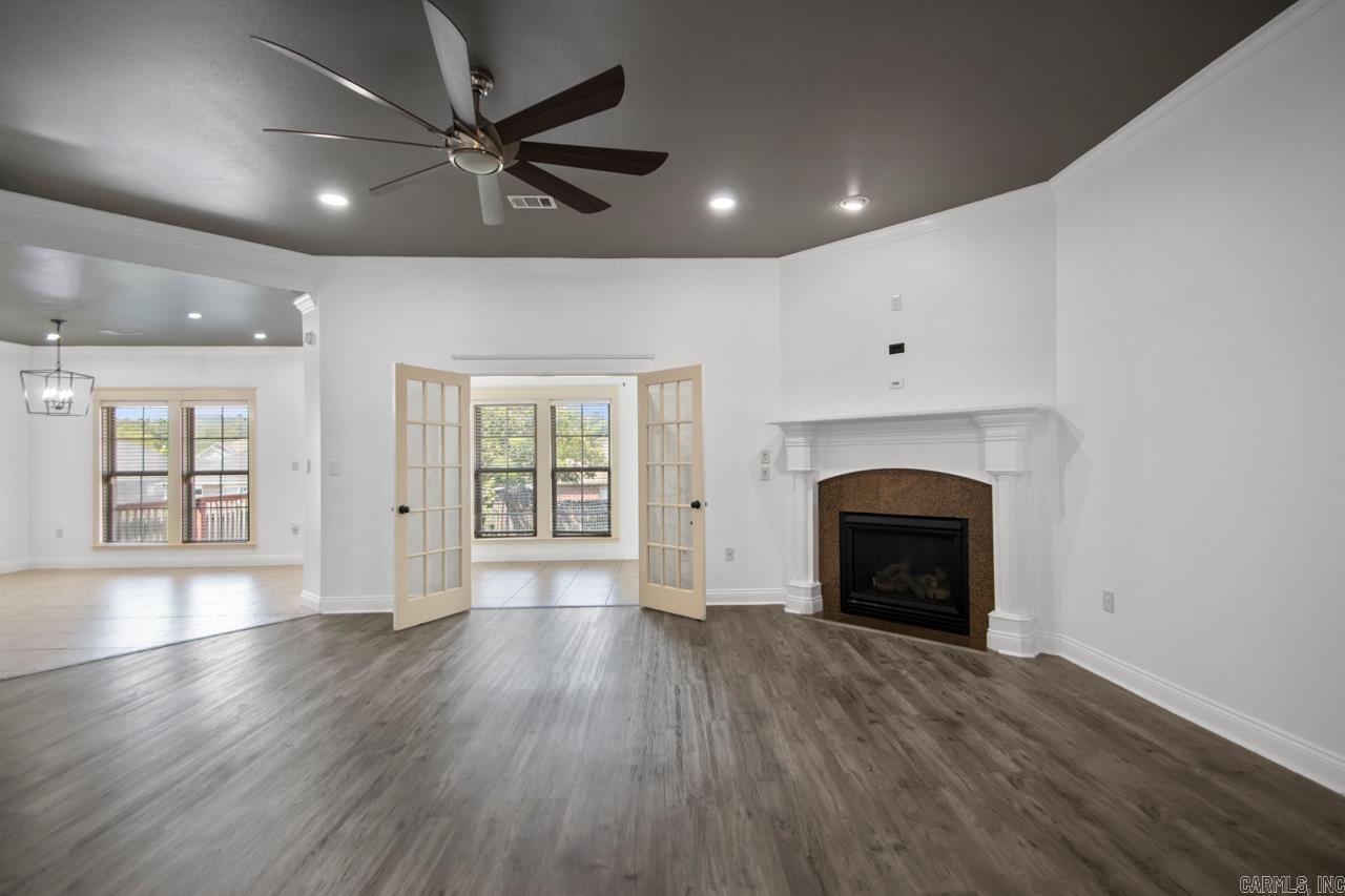 NORTH HILLS - Residential