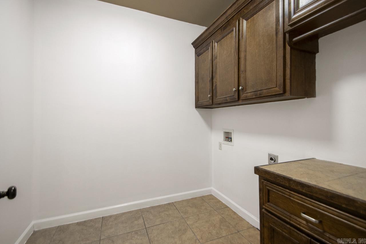 NORTH HILLS - Residential