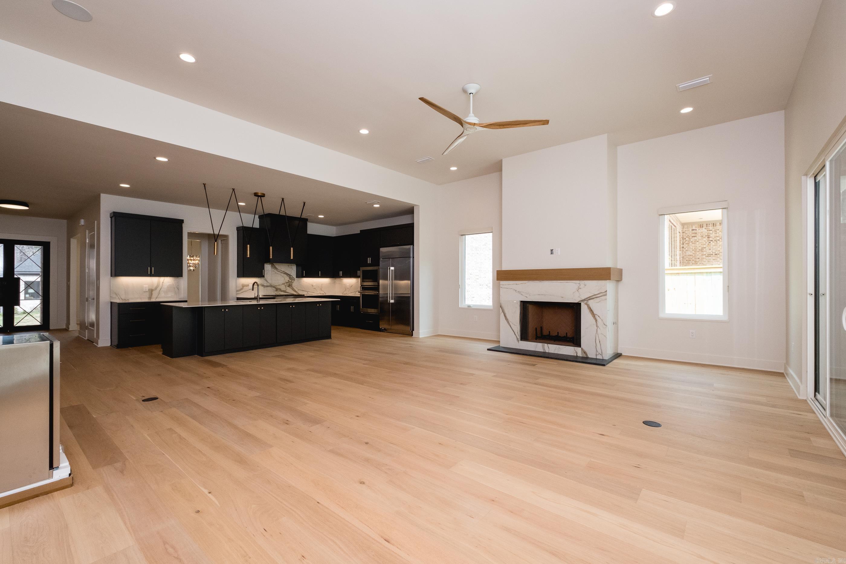 CHENAL VALLEY ABINGTON COURT - Residential