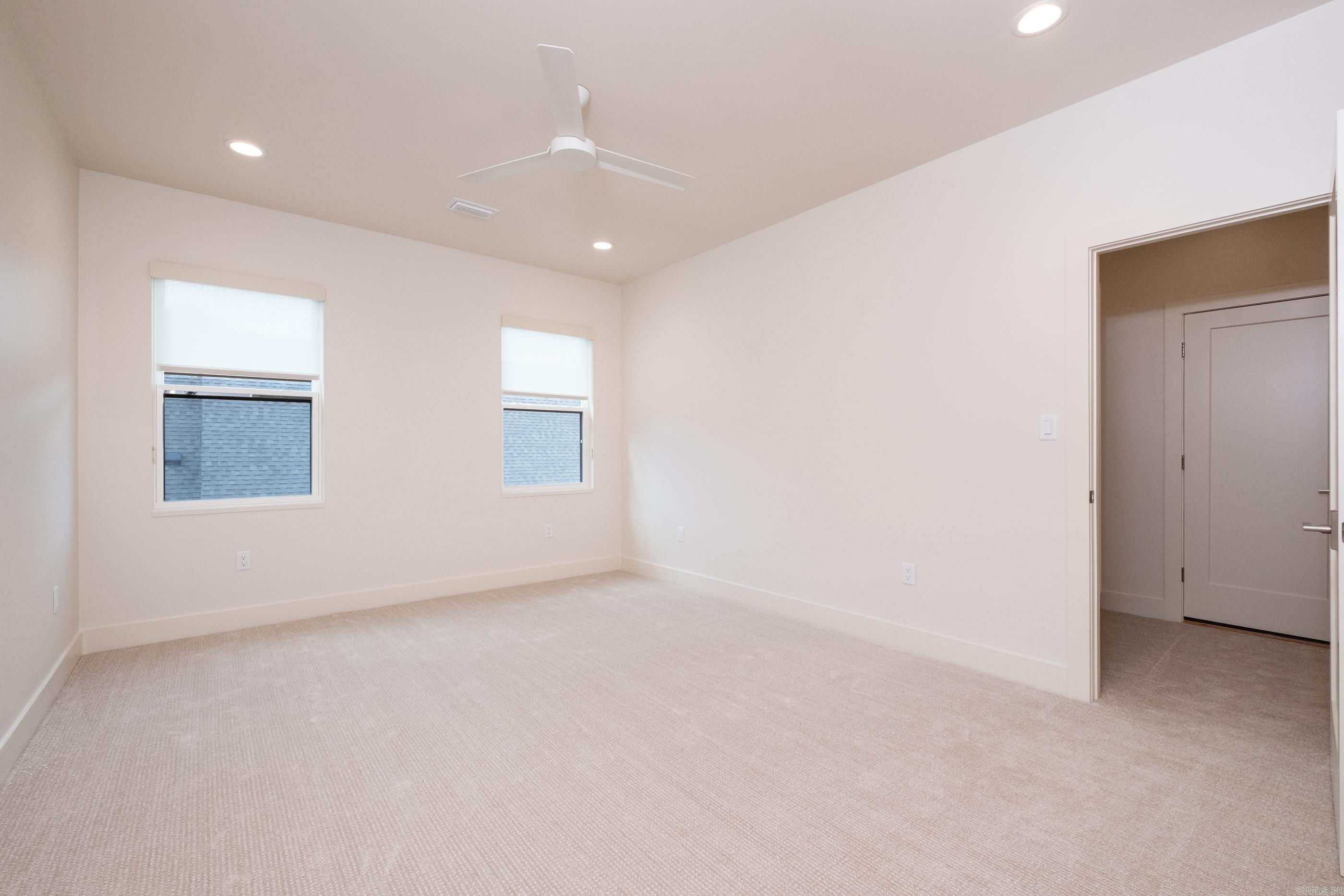 CHENAL VALLEY ABINGTON COURT - Residential