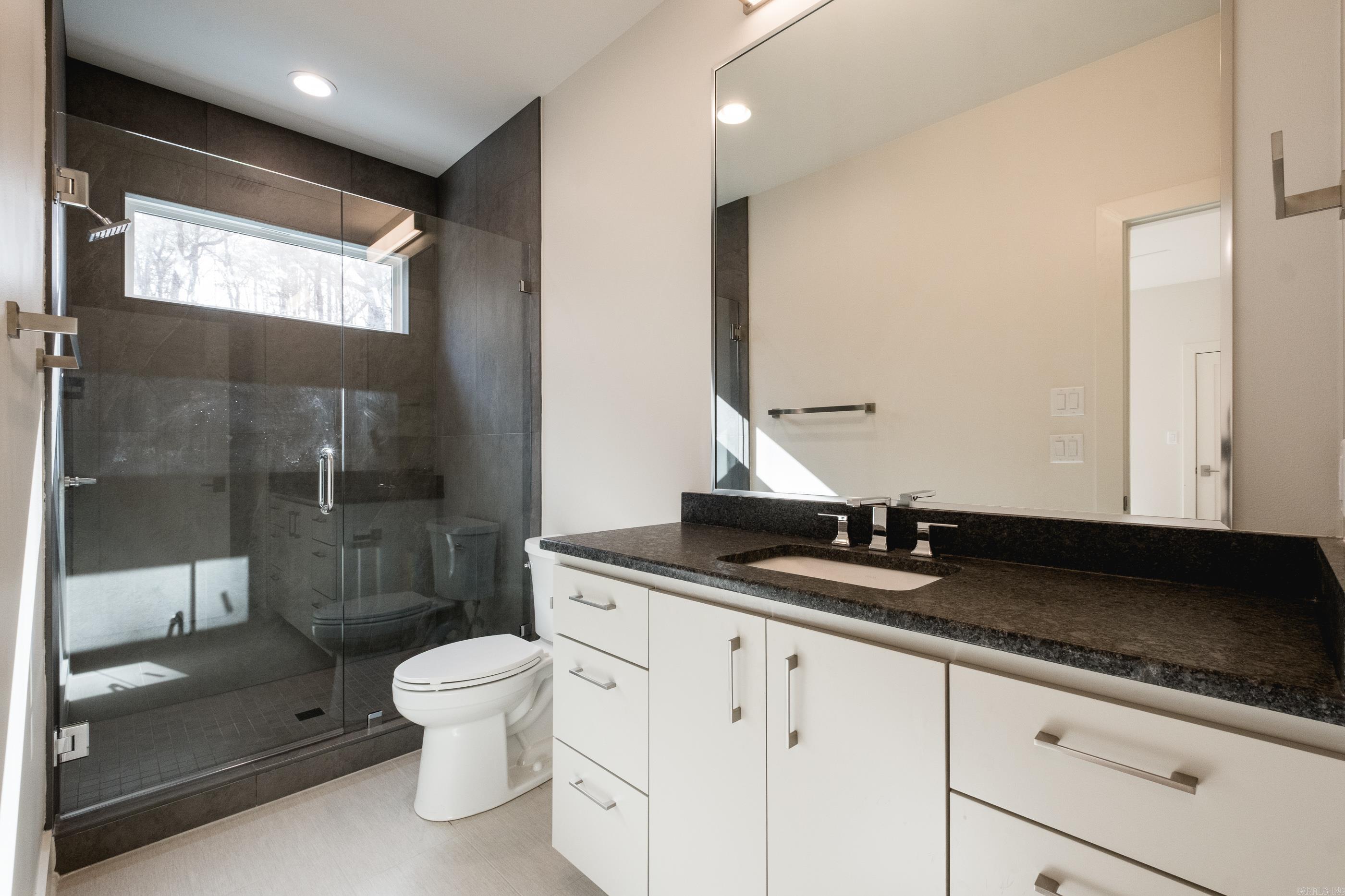 CHENAL VALLEY ABINGTON COURT - Residential