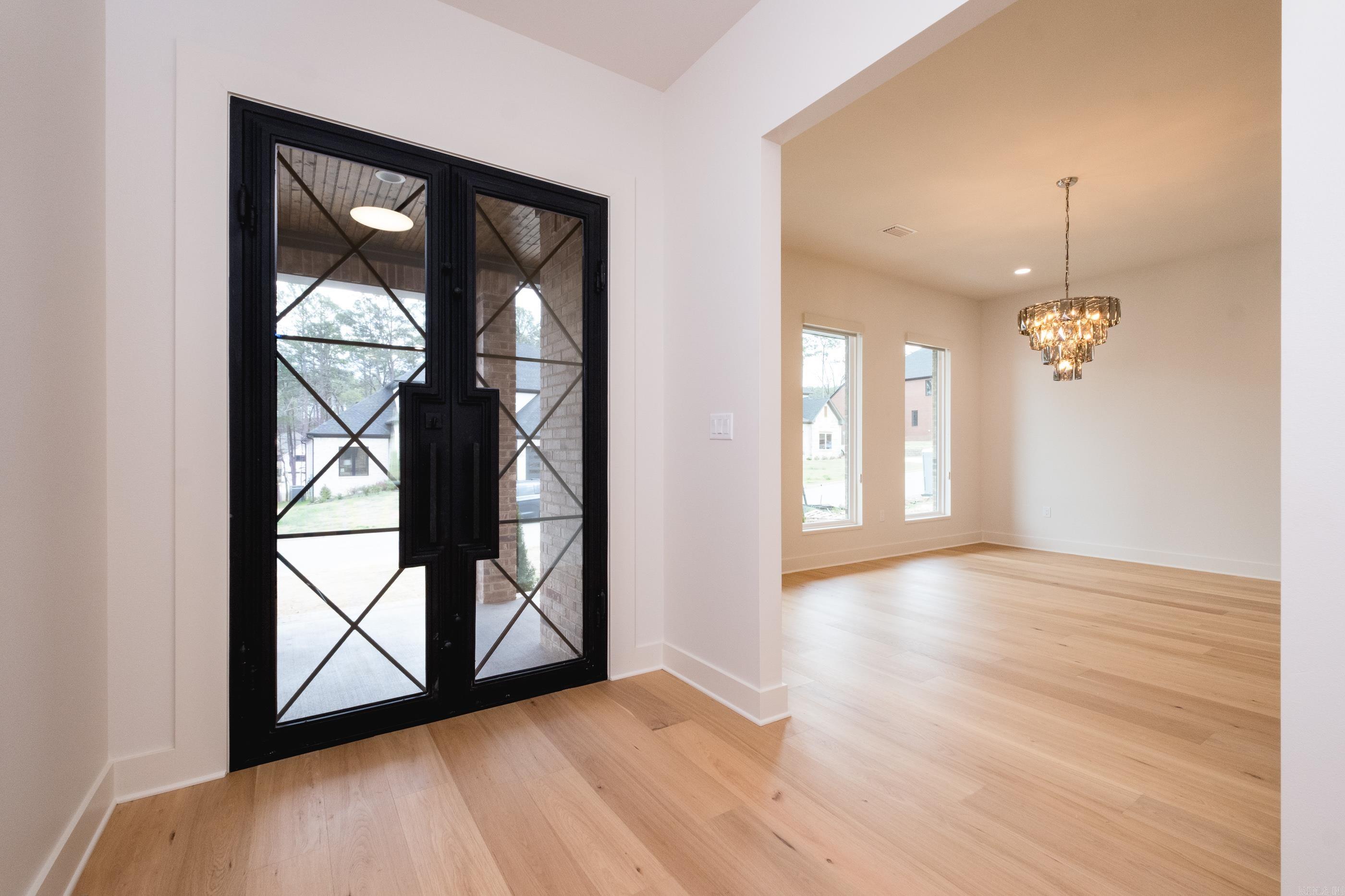 CHENAL VALLEY ABINGTON COURT - Residential