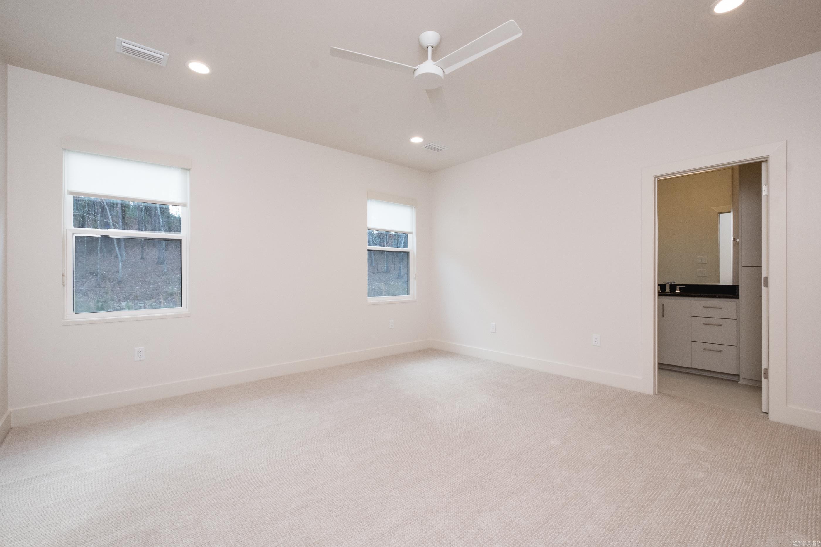 CHENAL VALLEY ABINGTON COURT - Residential