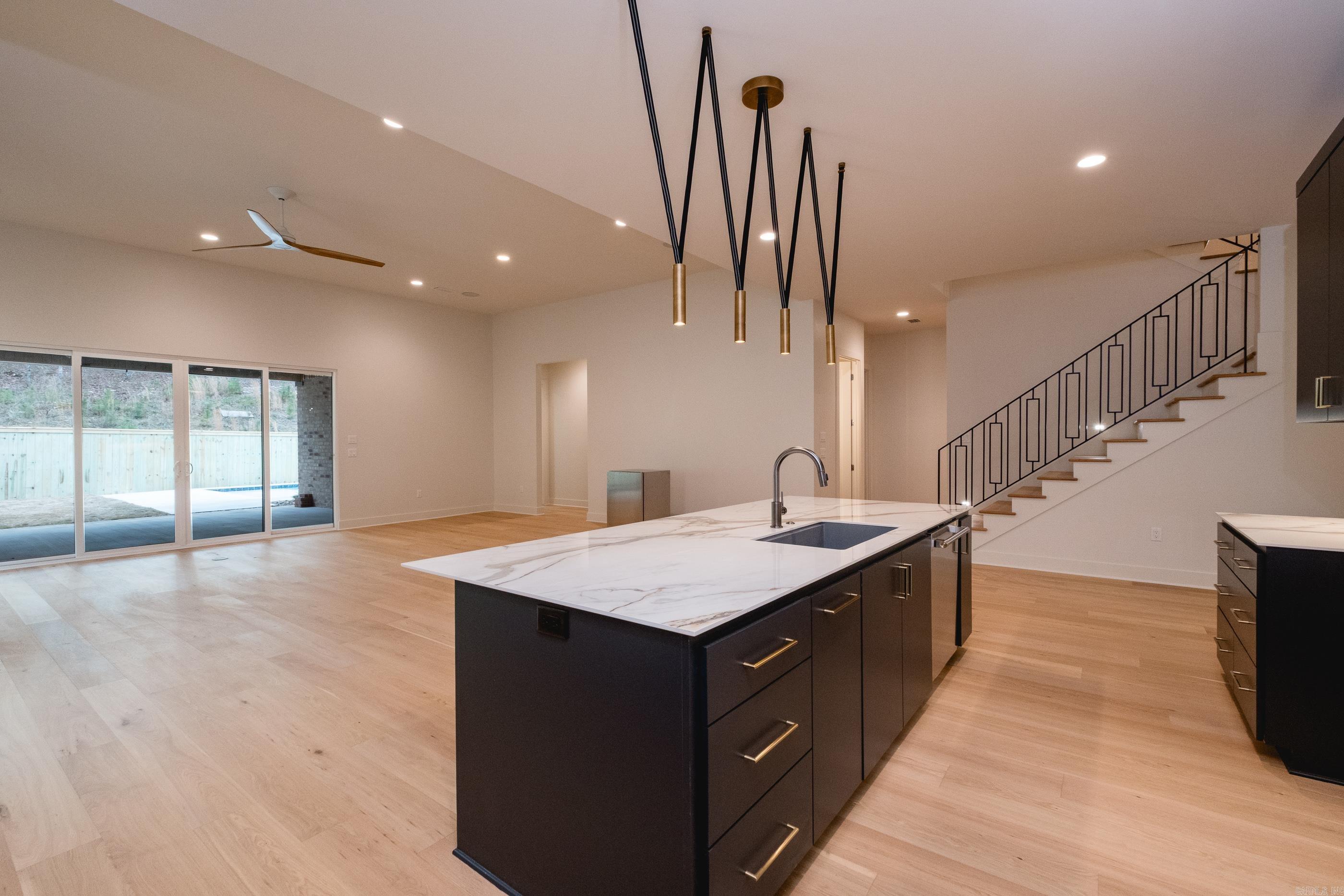 CHENAL VALLEY ABINGTON COURT - Residential