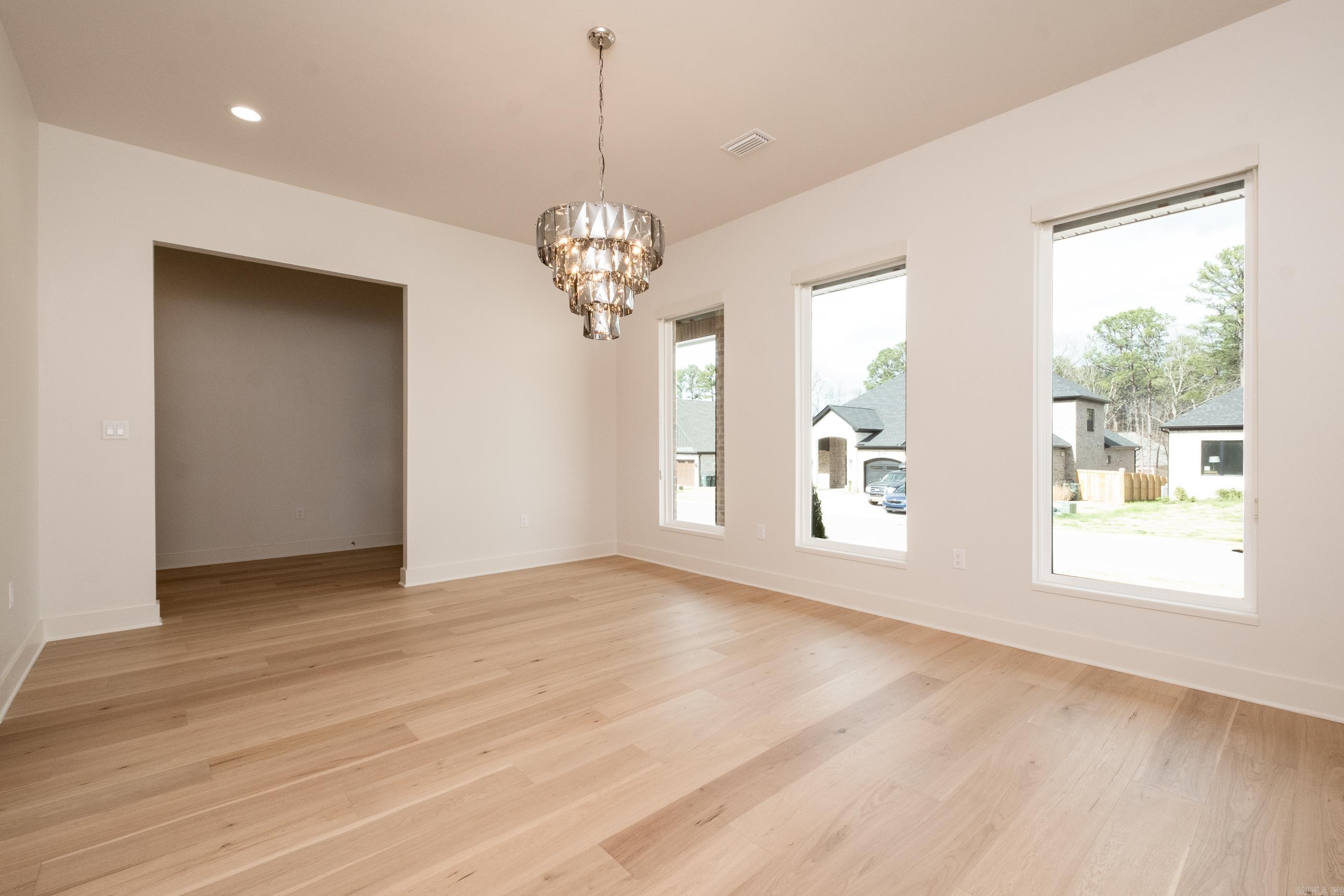 CHENAL VALLEY ABINGTON COURT - Residential