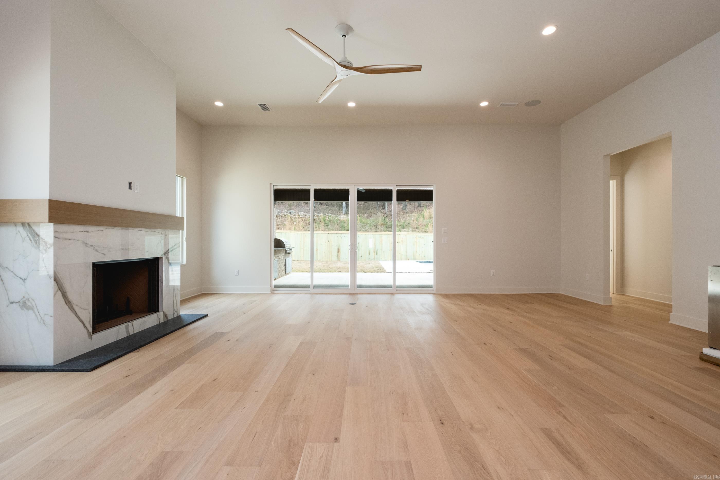 CHENAL VALLEY ABINGTON COURT - Residential