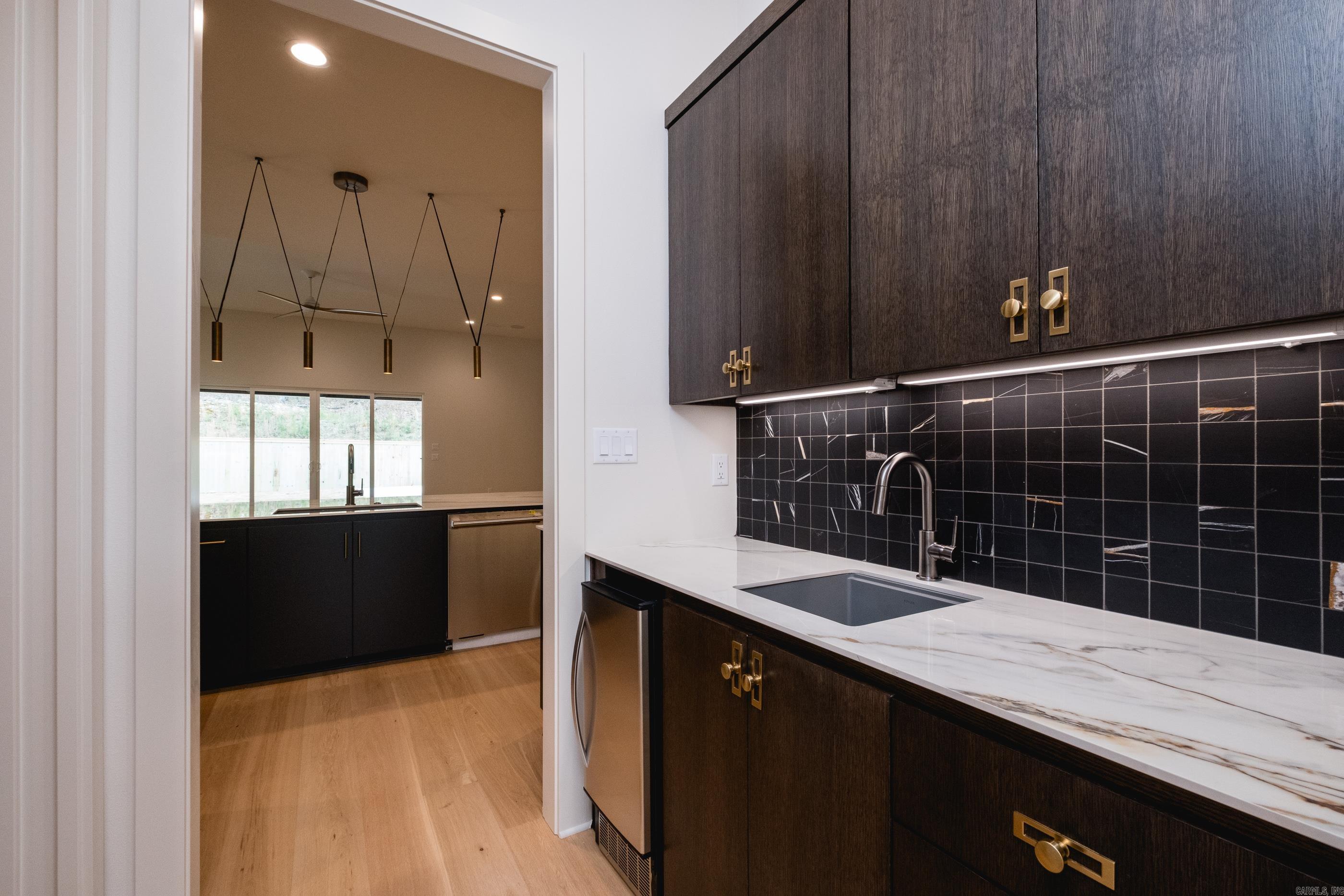 CHENAL VALLEY ABINGTON COURT - Residential