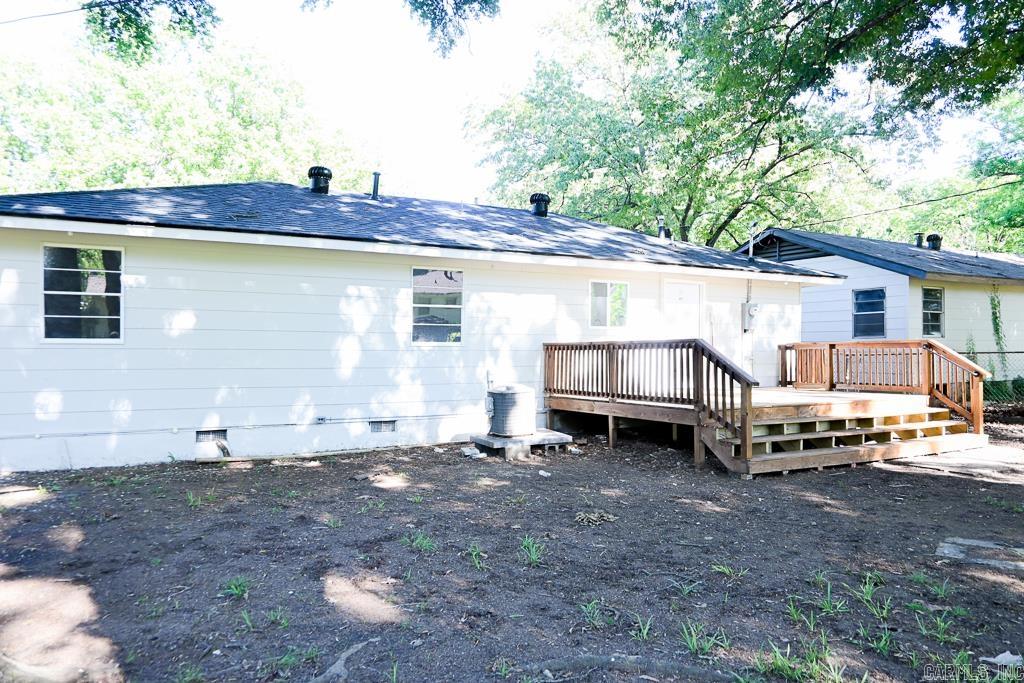 WAKEFIELD VILLAGE - Residential