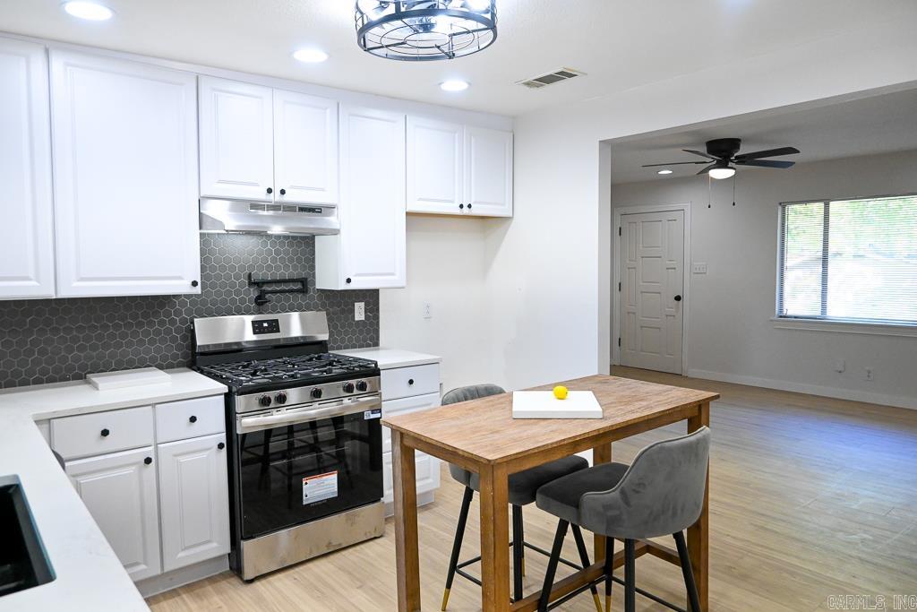 WAKEFIELD VILLAGE - Residential