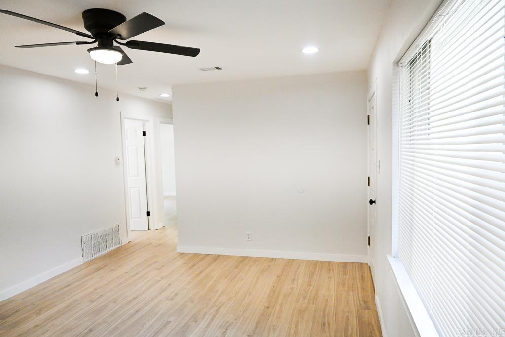 WAKEFIELD VILLAGE - Residential