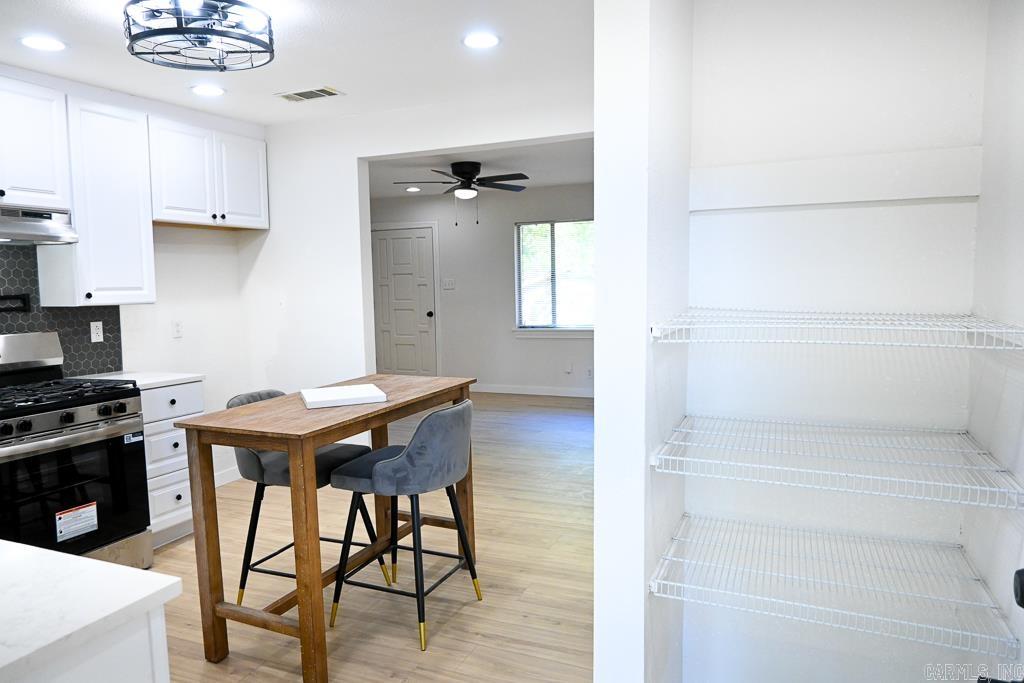 WAKEFIELD VILLAGE - Residential