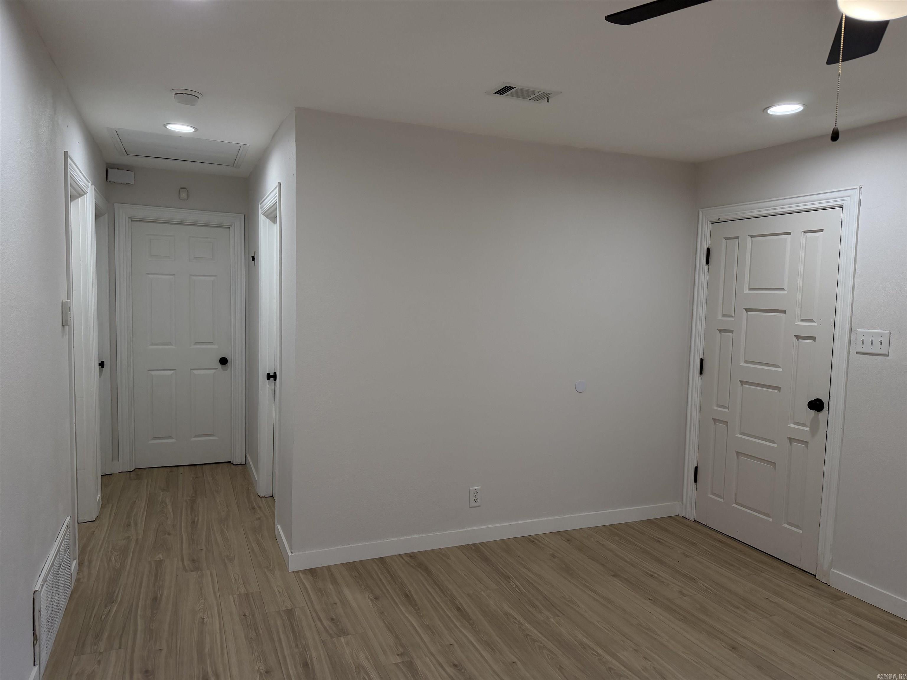 WAKEFIELD VILLAGE - Residential
