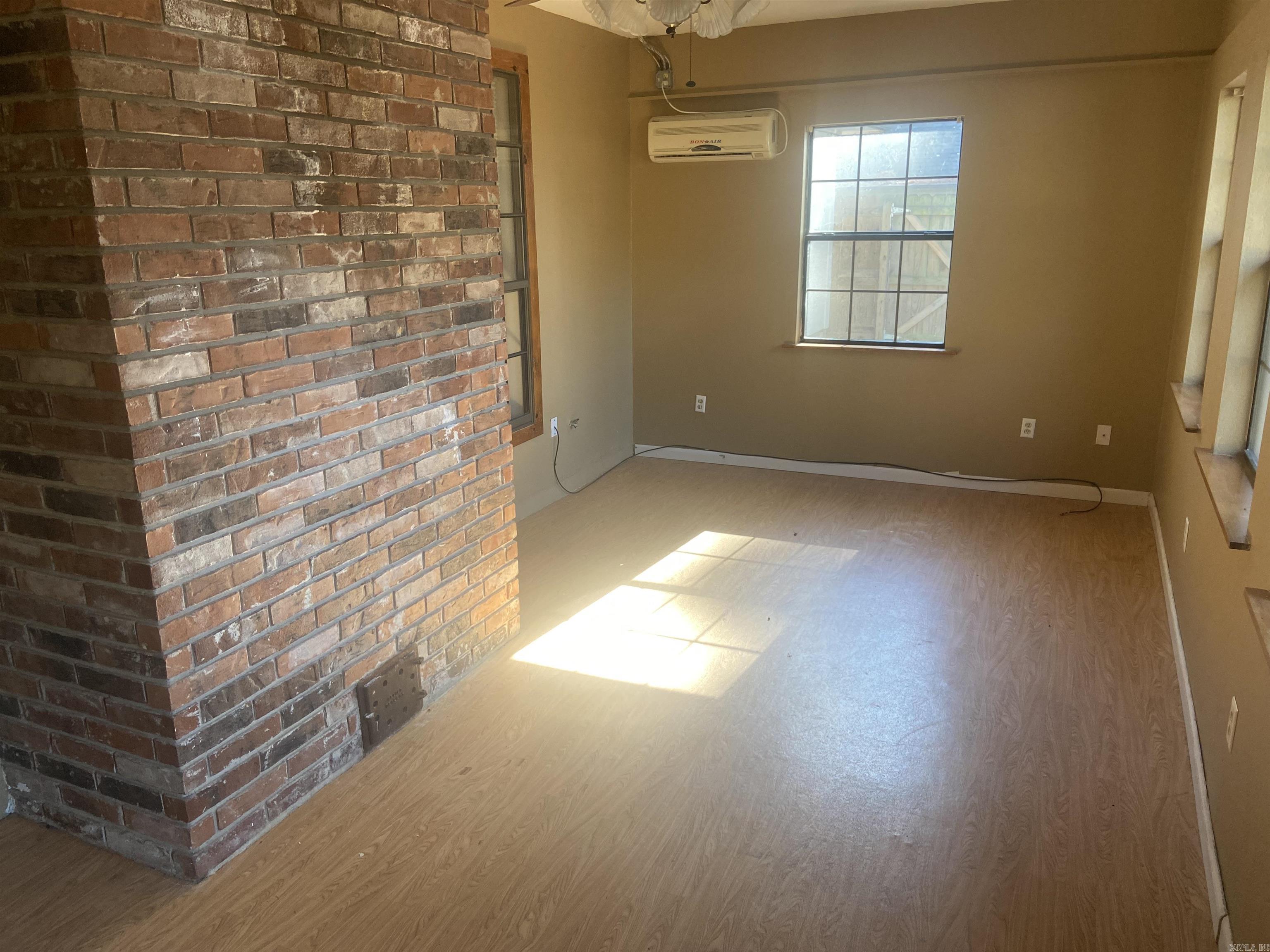 Riverland - Residential Lease