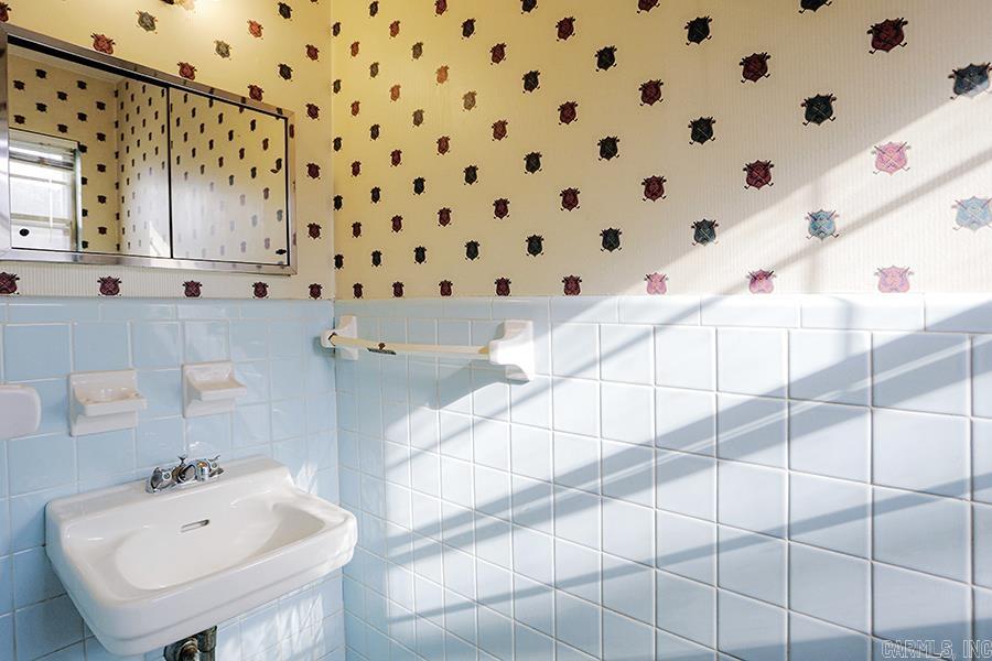 BROADVIEW - Residential